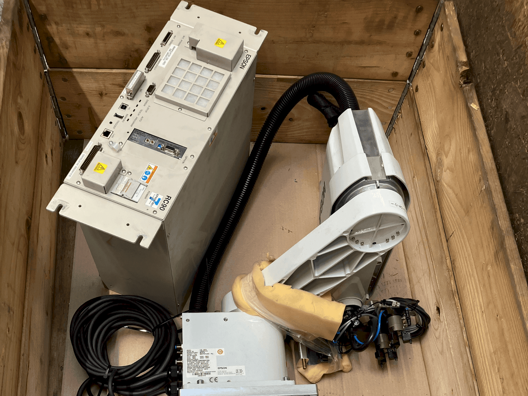 Vooraanzicht van EPSON LS3-401S machine