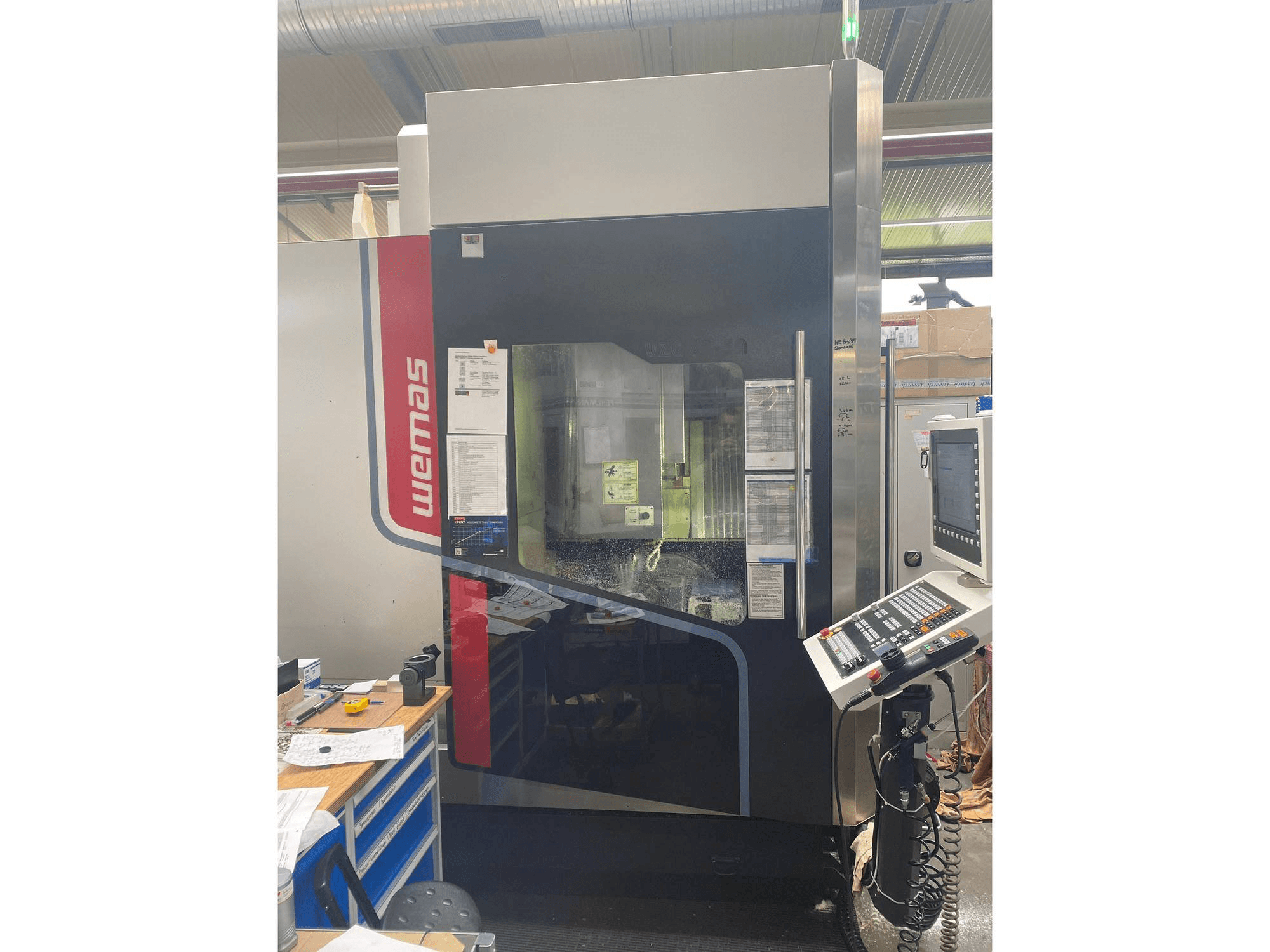 Vooraanzicht van WEMAS VZG 65-5A machine