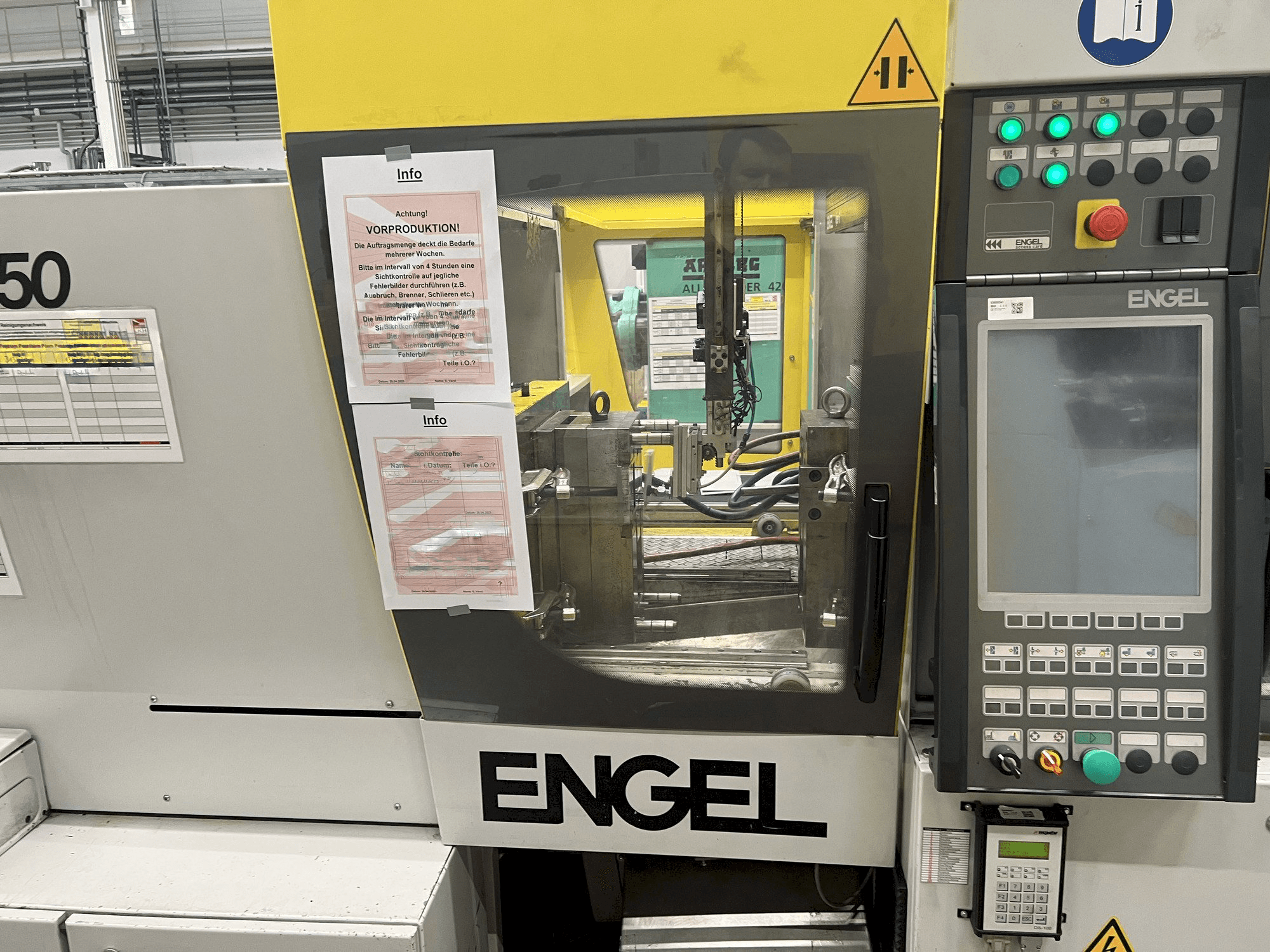 Vooraanzicht van Engel Victory 200/50 machine