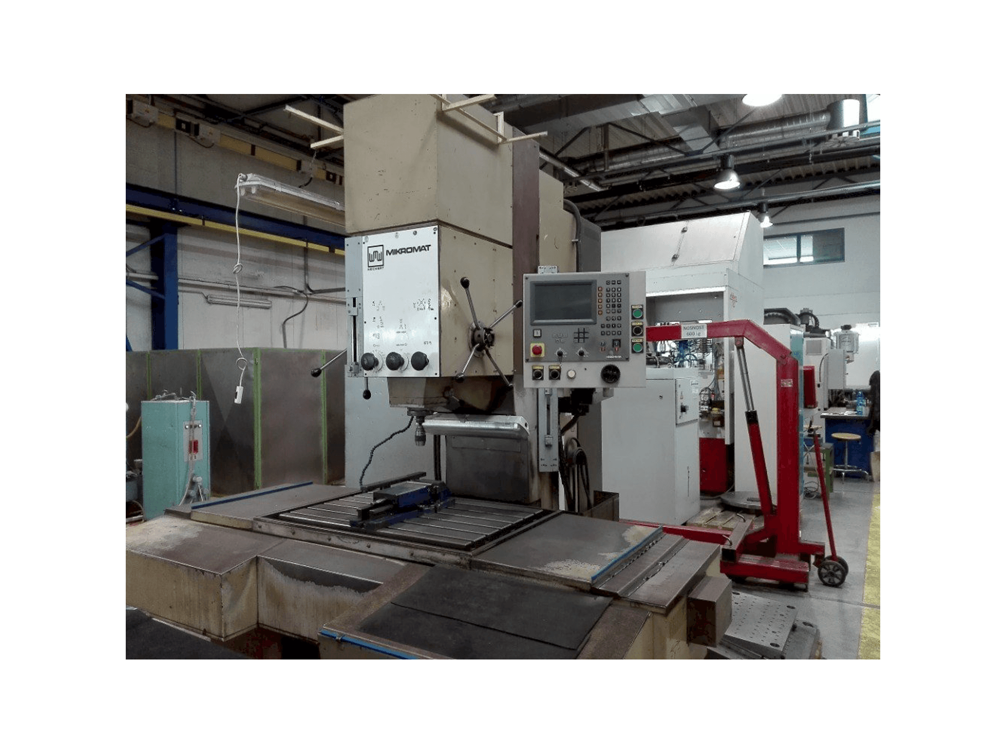 Vooraanzicht van WMW Mikromat BKoE 630x1000 CNC machine