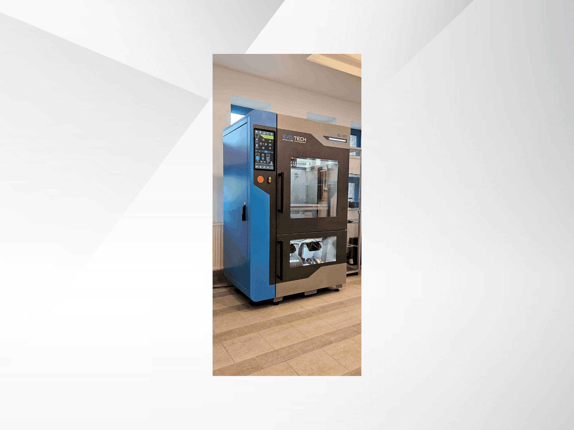 Vooraanzicht van EVO-tech EL-140 machine