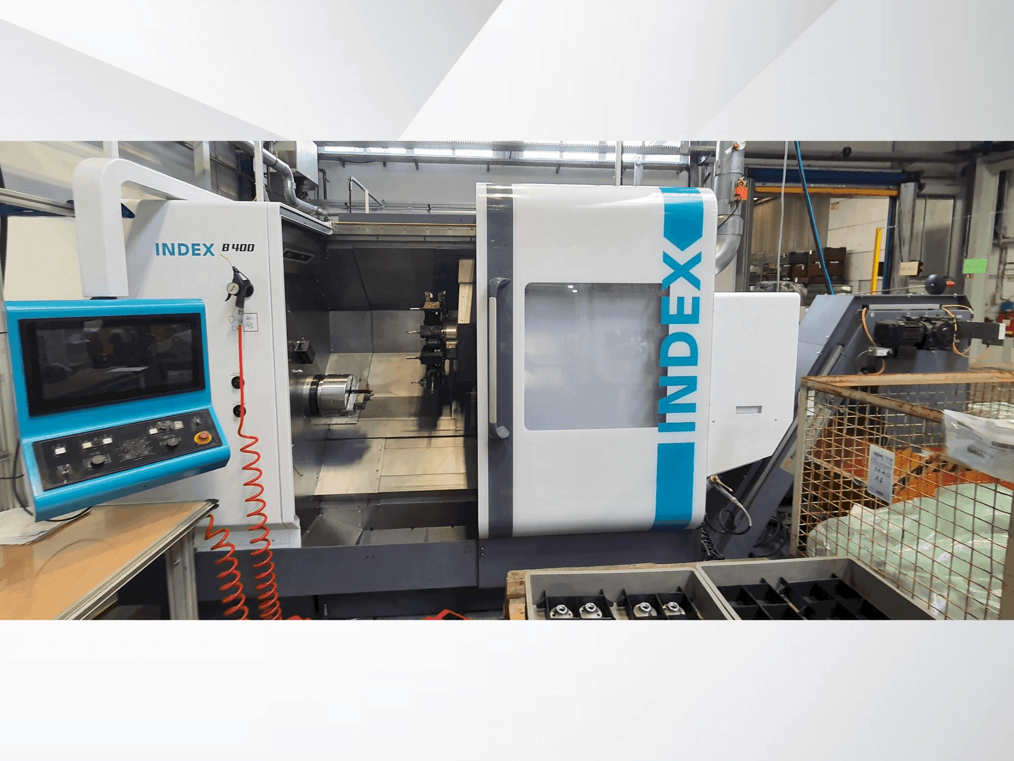 Vooraanzicht van Index B400 machine