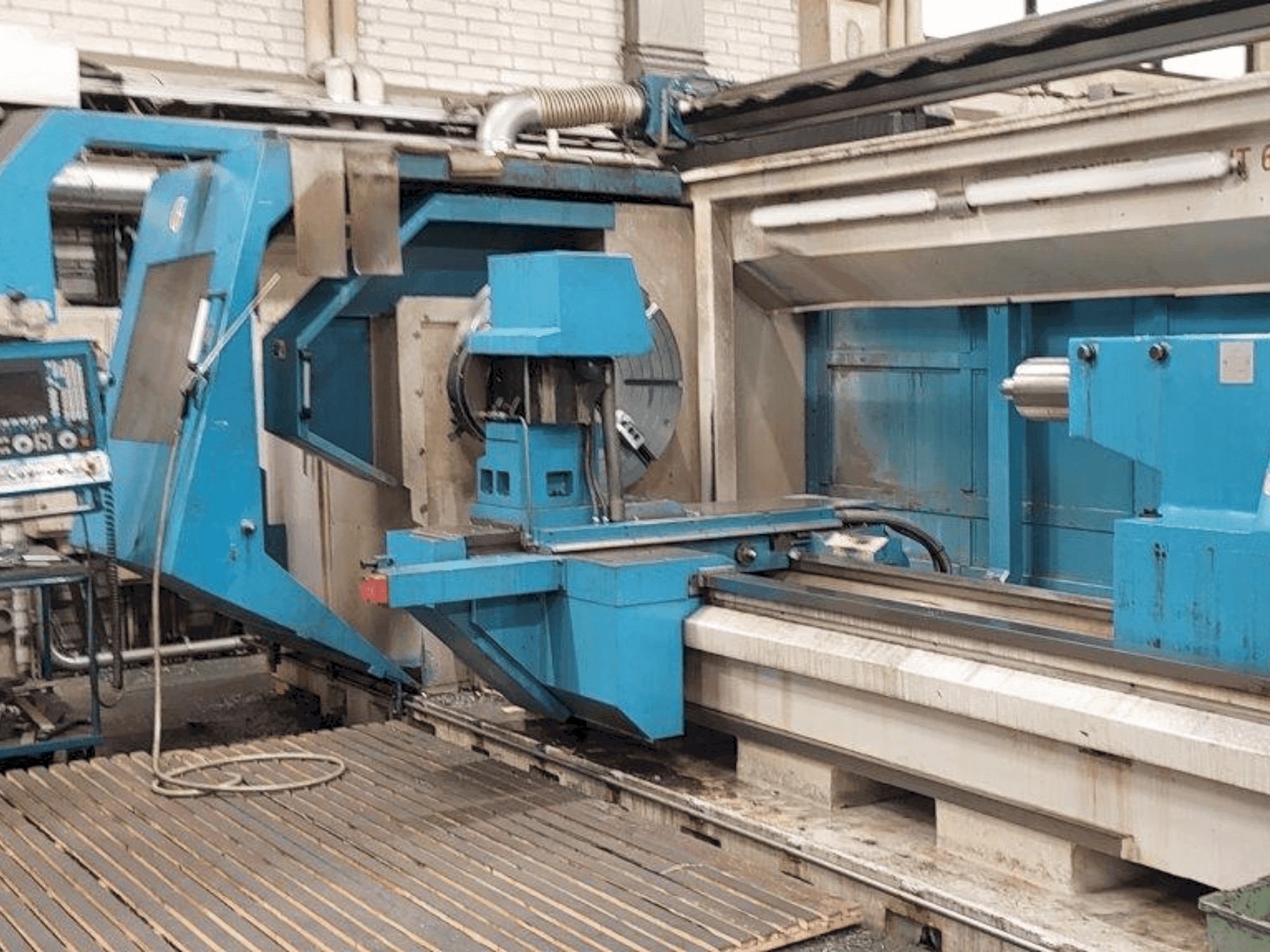 Vooraanzicht van Geminis GTH 6 G2-1300 x 3000 machine