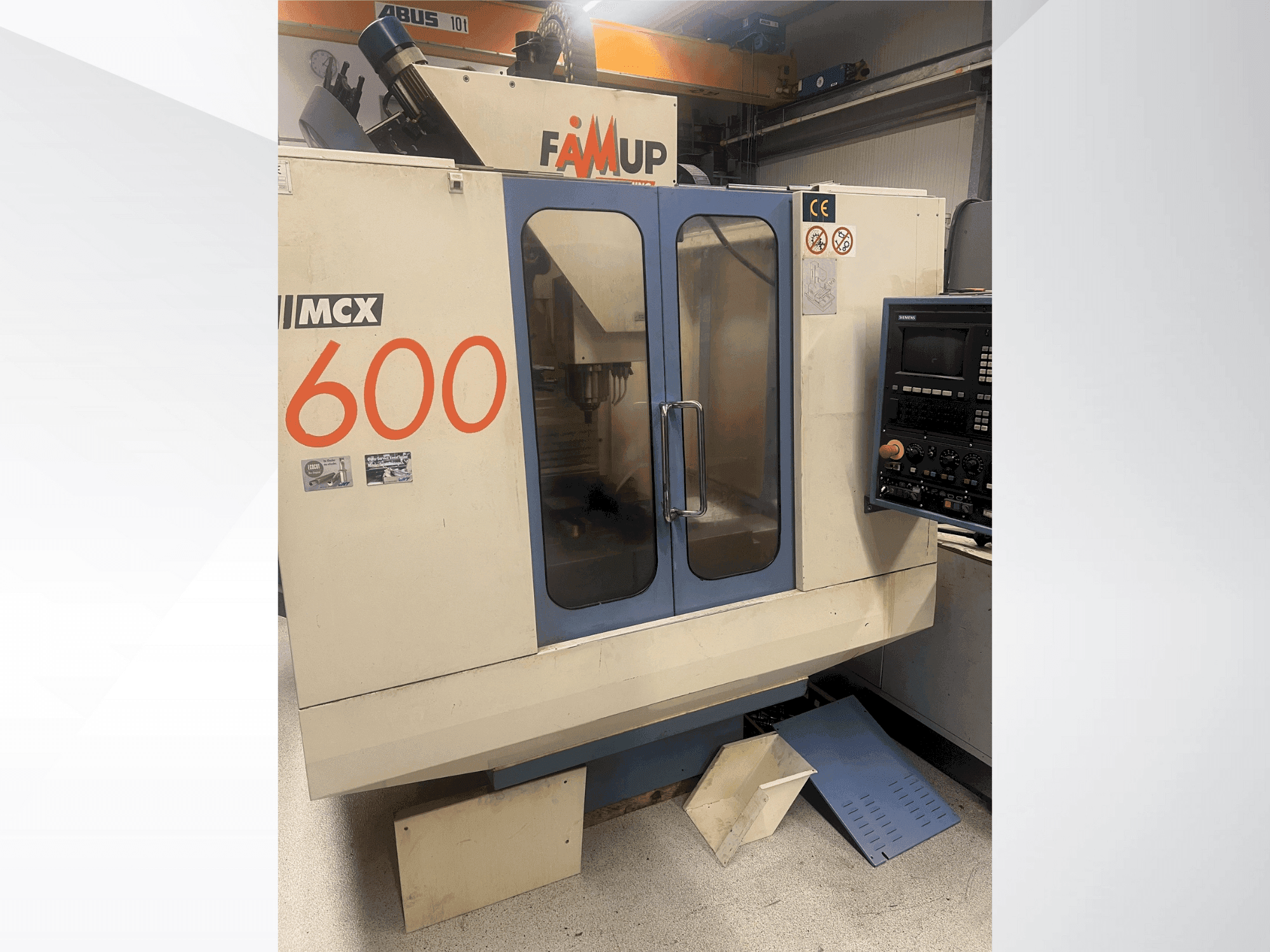 Vooraanzicht van FAMUP MCX 600 machine