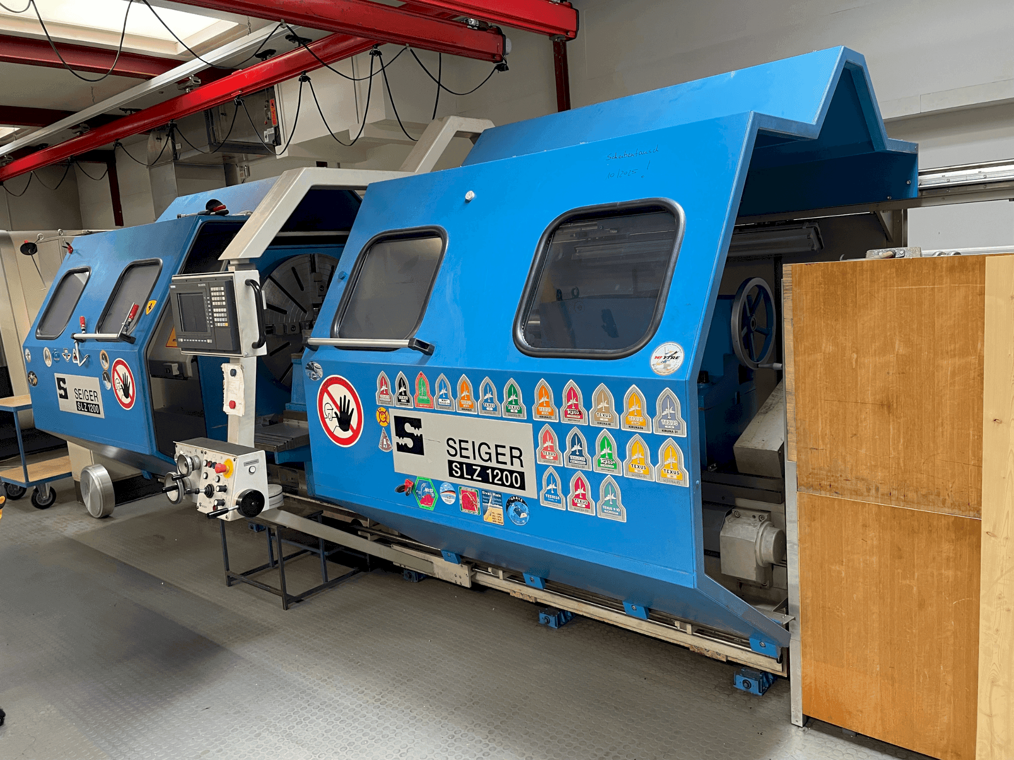 Vooraanzicht van SEIGER SLZ1200 machine