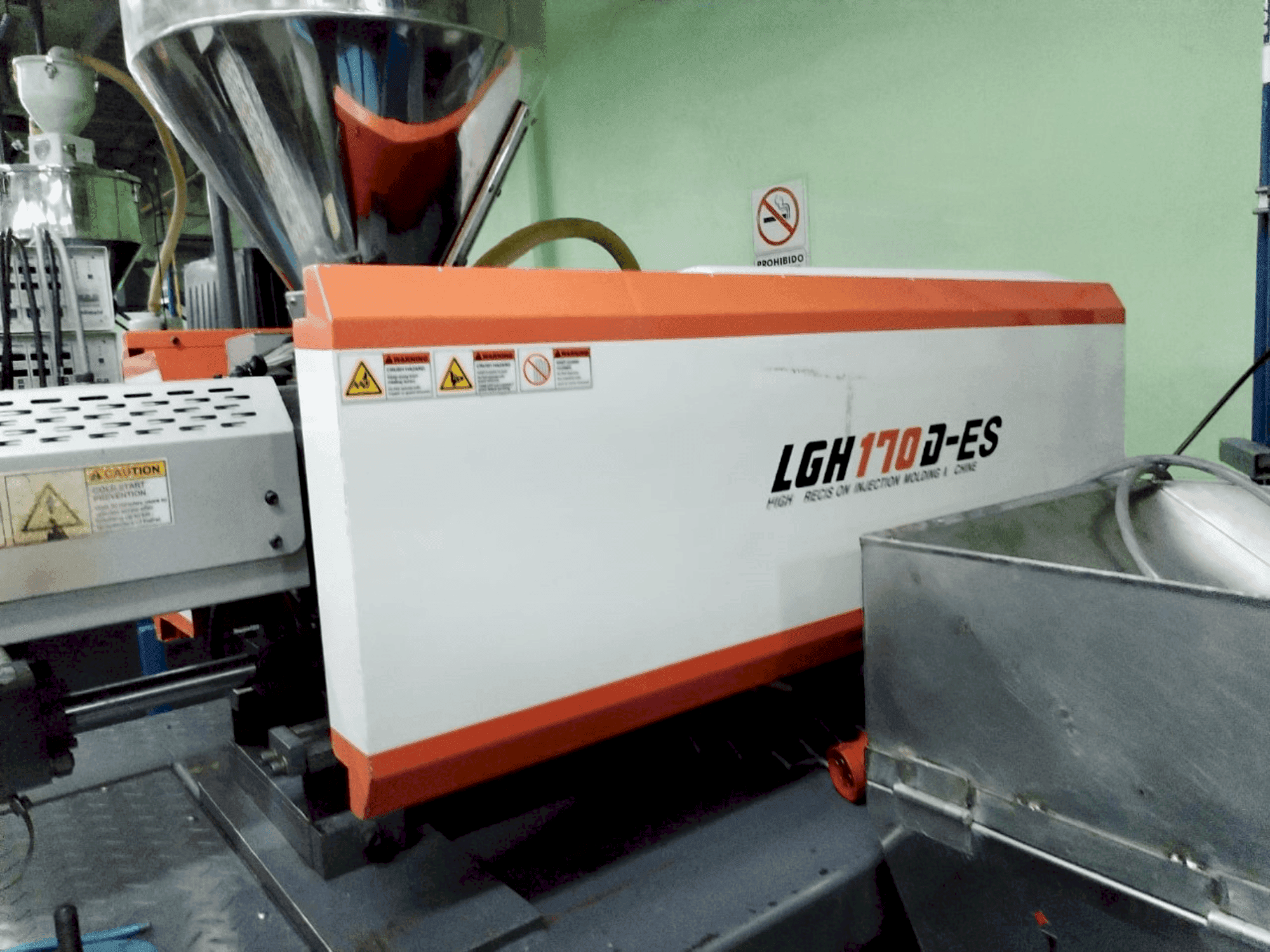 Vooraanzicht van LS MTRON LGH 170D-ES machine