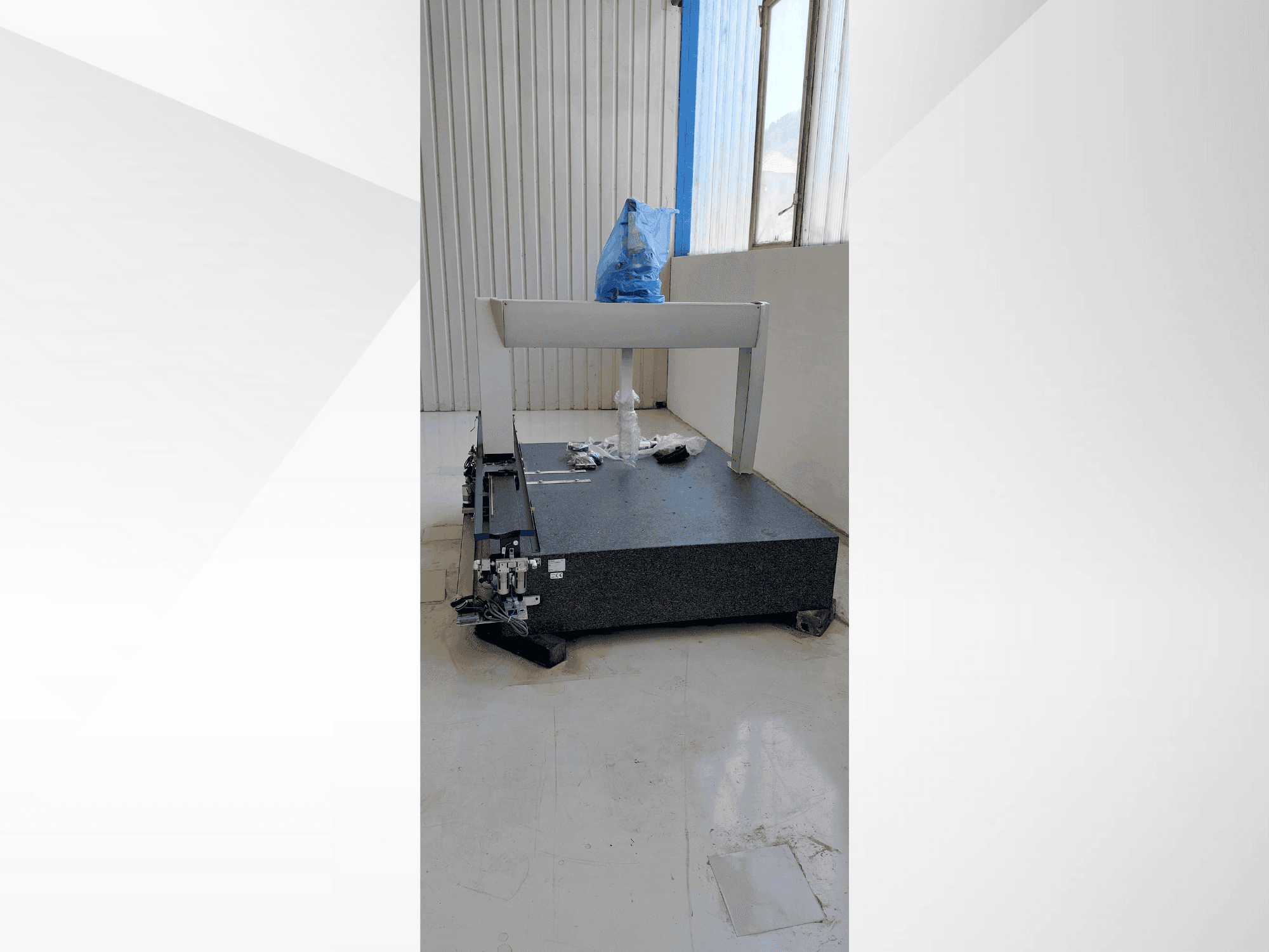 Vooraanzicht van ZEISS SPECTRUM 10/16/6 machine