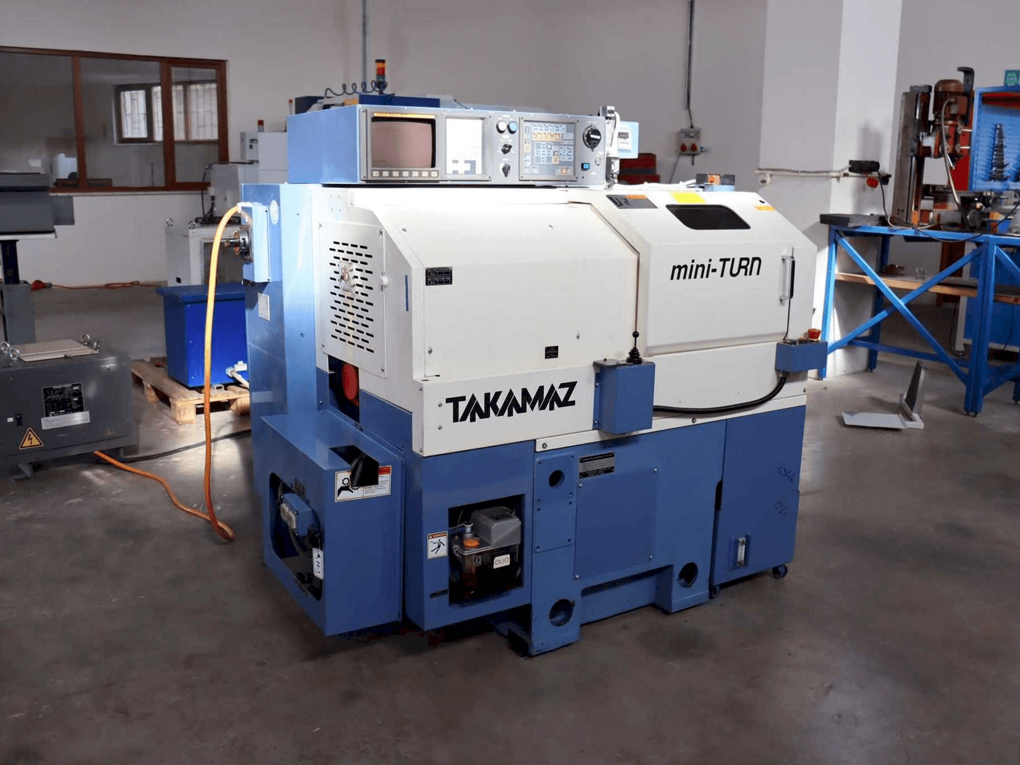 Vooraanzicht van Takamaz mini-Turn machine