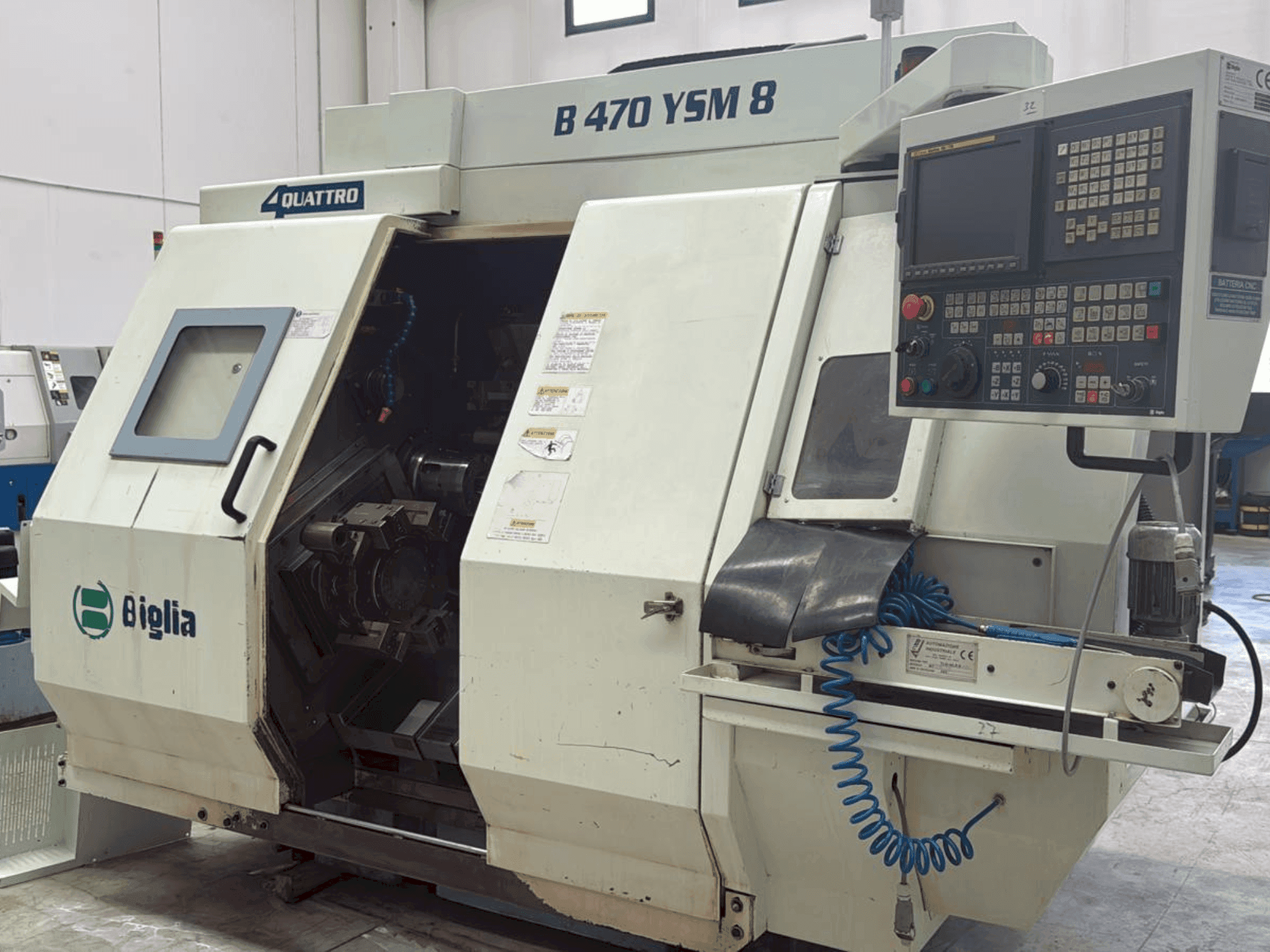 Vooraanzicht van Biglia B470 YSM machine