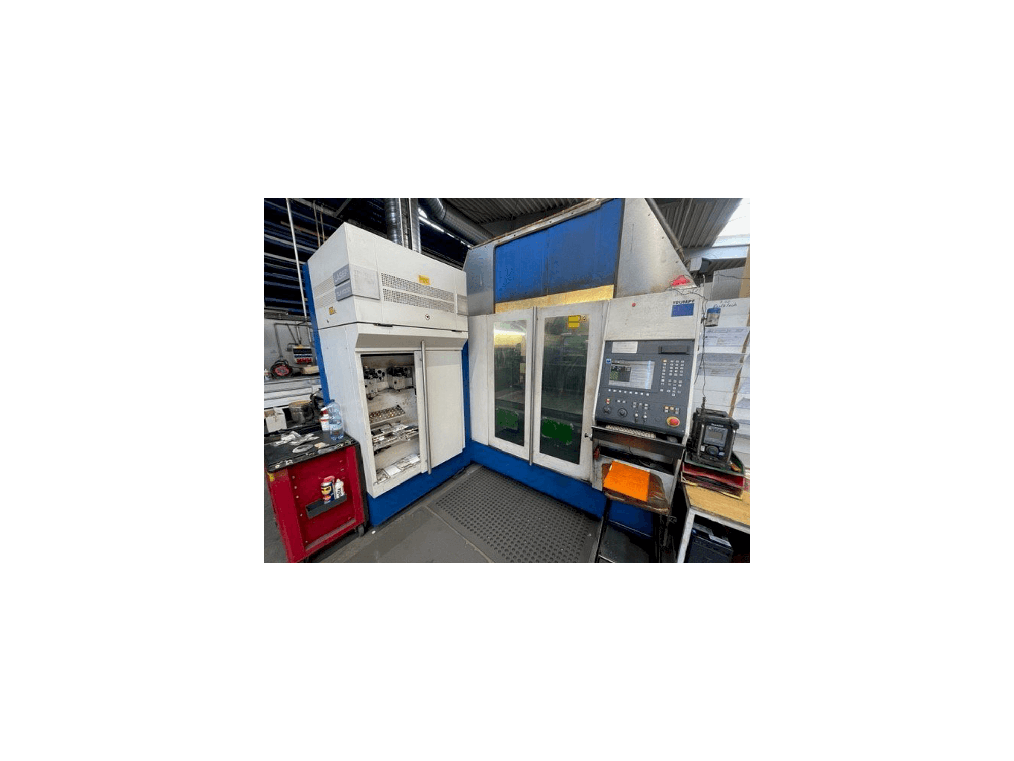 Vooraanzicht van Trumpf TC L 3050 machine