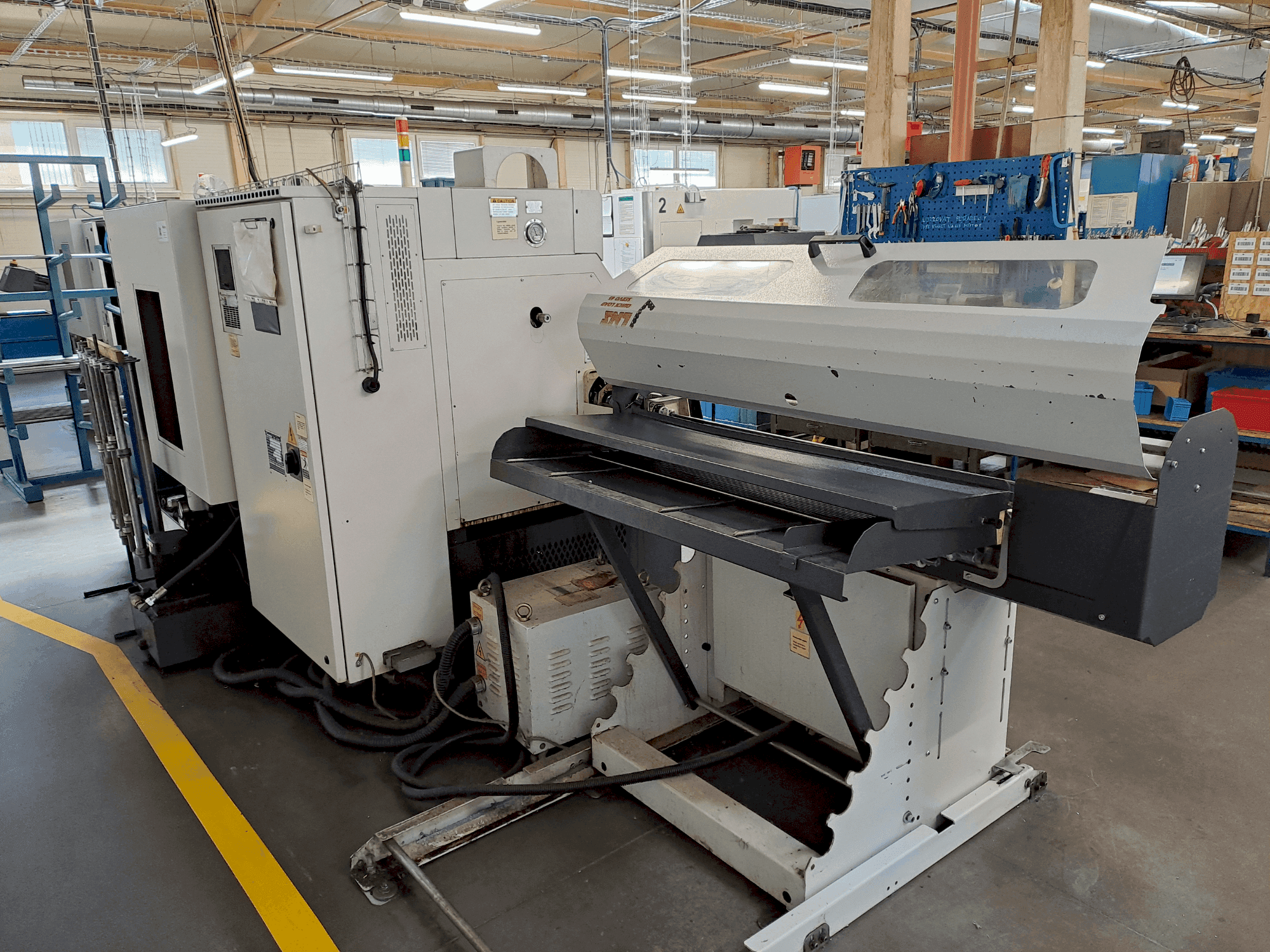 Vooraanzicht van Goodway GLS 200 M machine