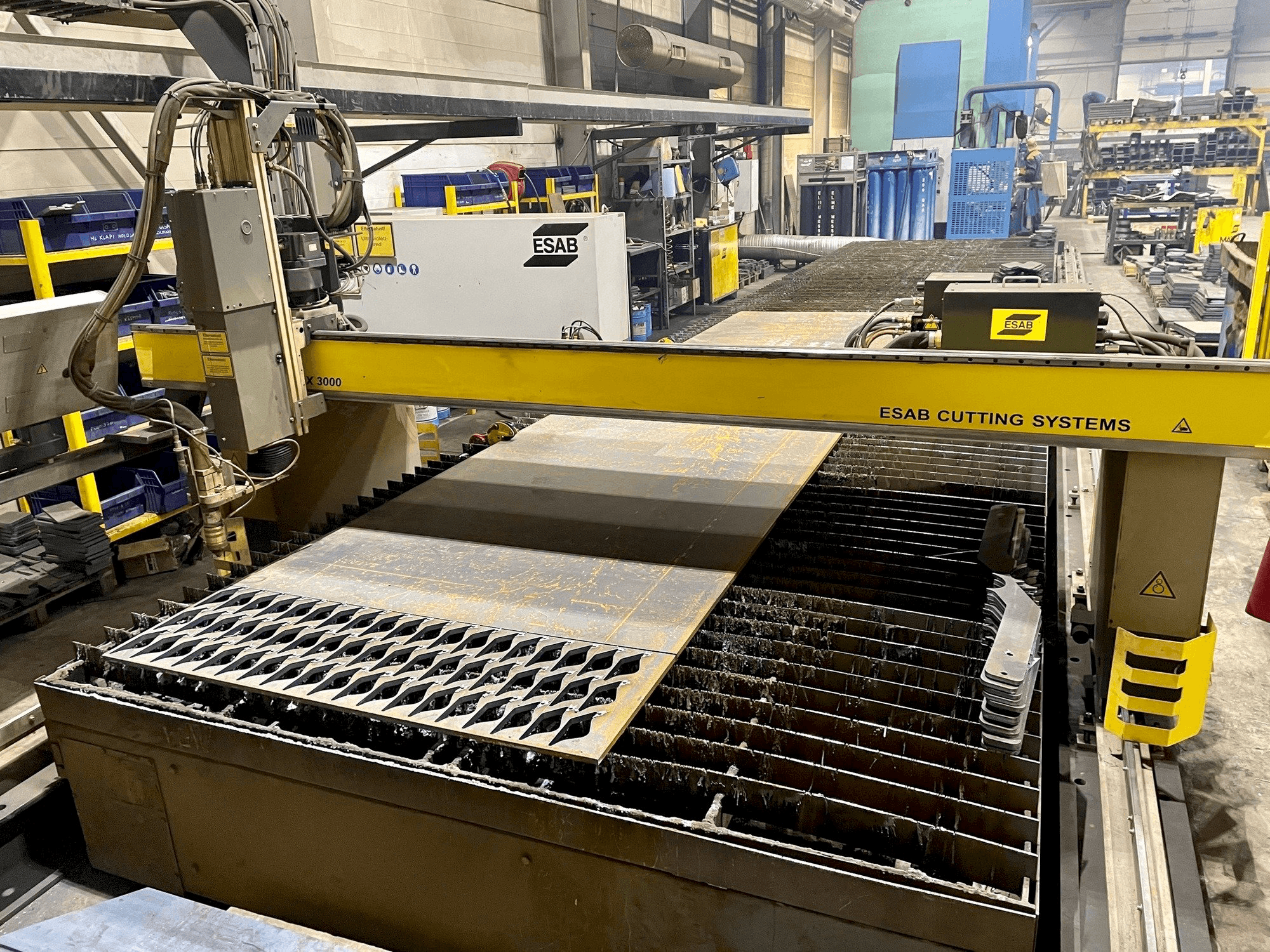 Vooraanzicht van ESAB Combirex DX 3000 machine