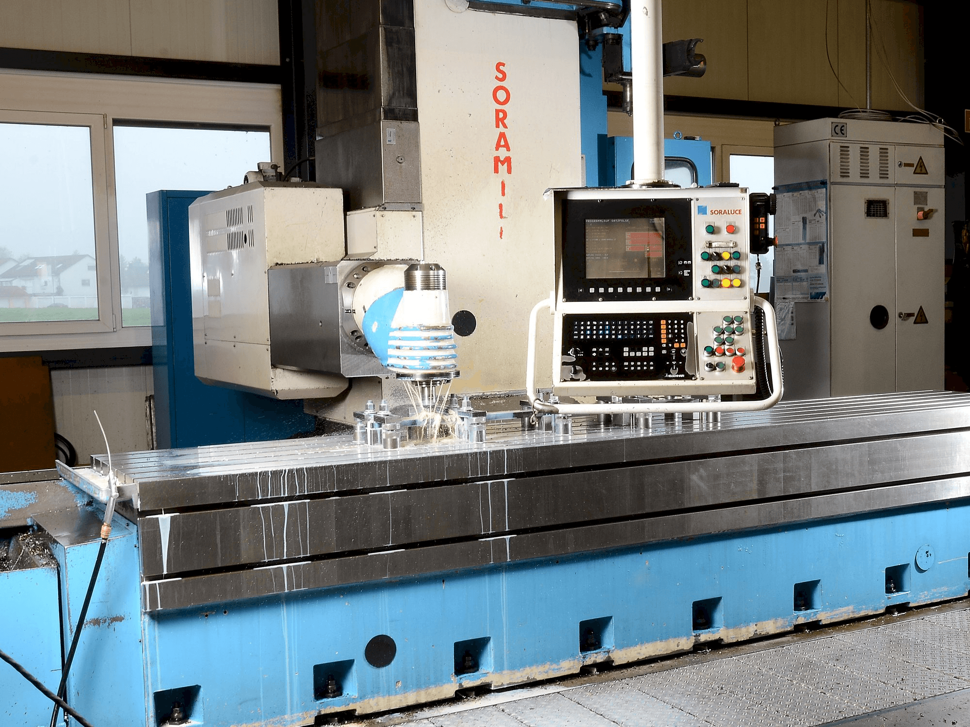Vooraanzicht van Soraluce Soramill SL 4000 machine