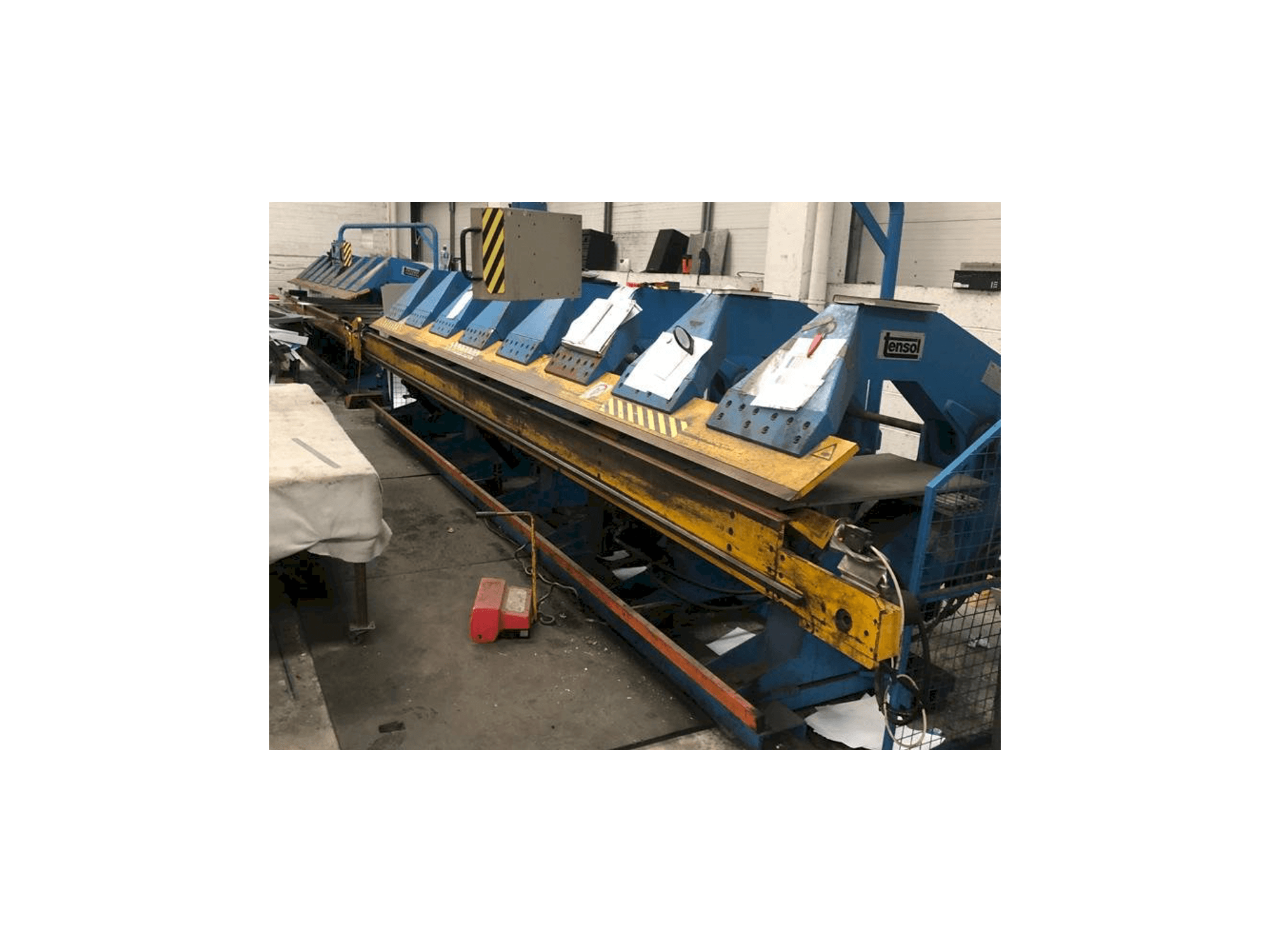 Vooraanzicht van Tensol H200-6.2 machine