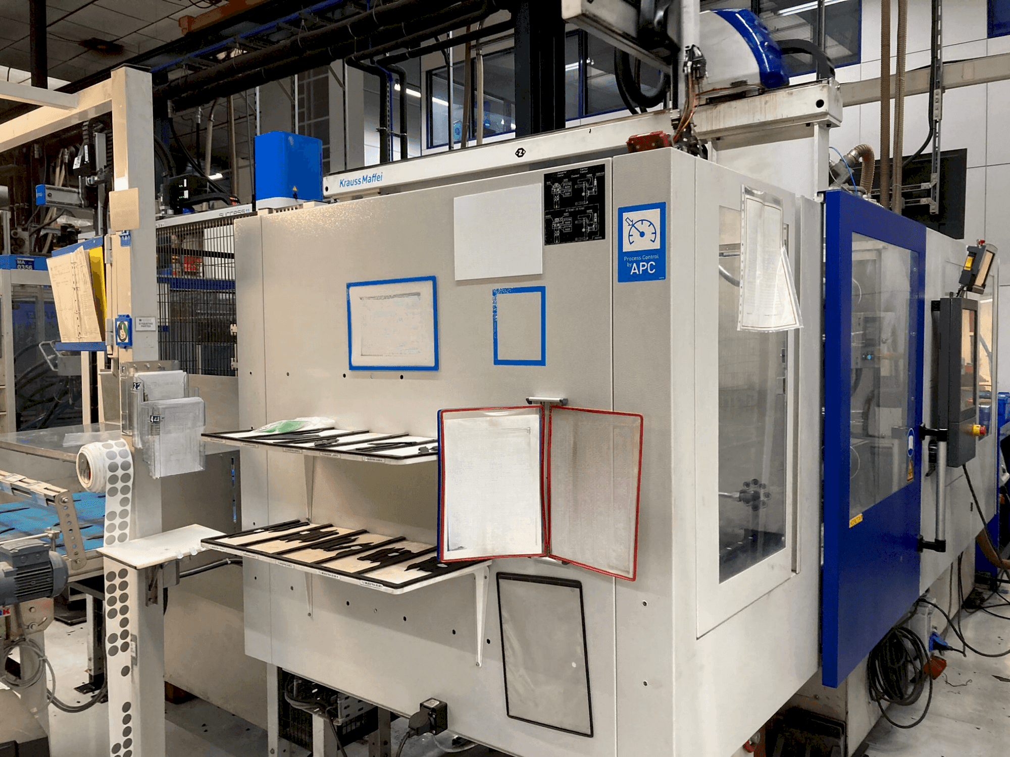 Vooraanzicht van Krauss Maffei 160-380 CX machine