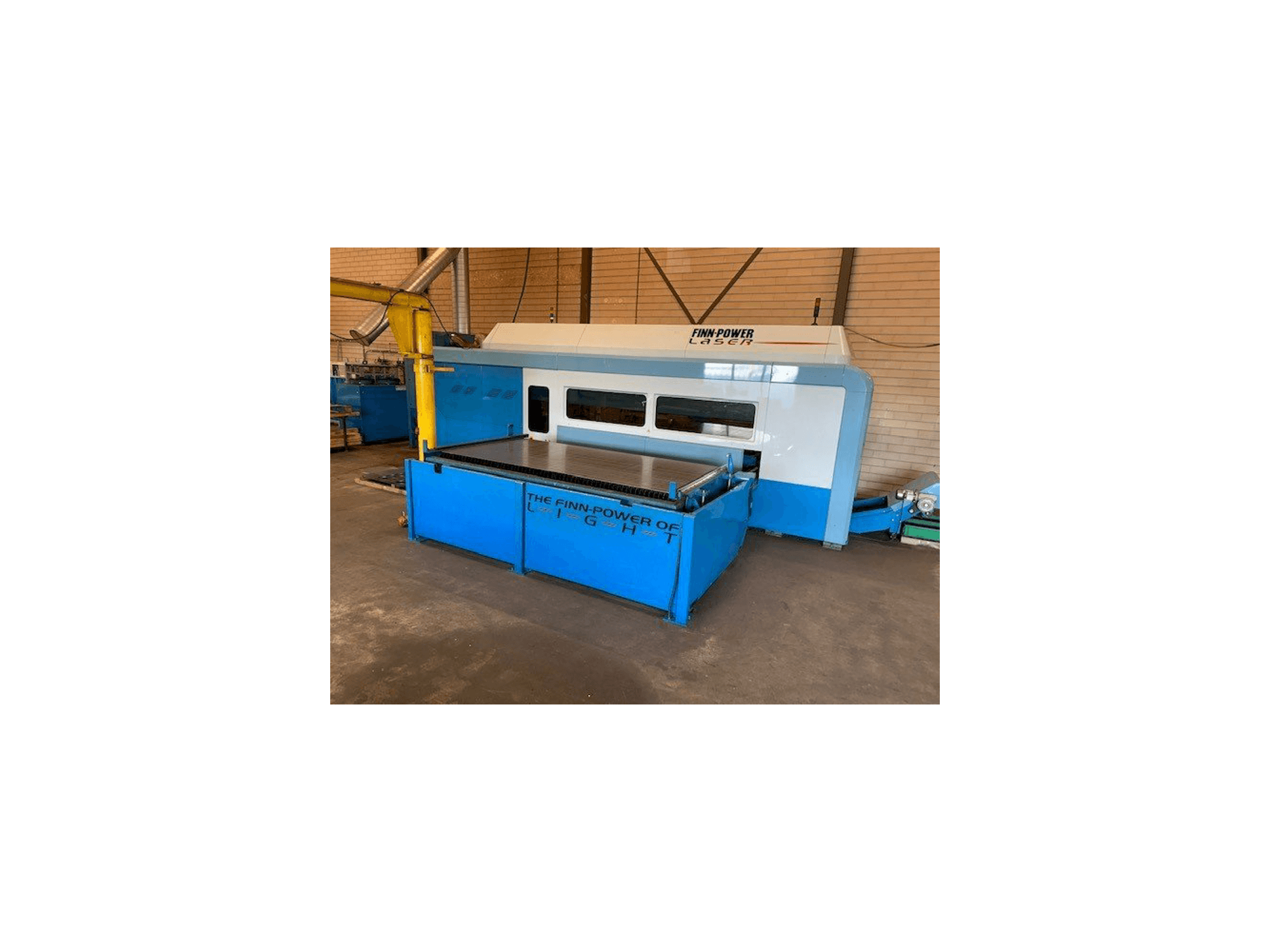 Vooraanzicht van Finn-Power FPL6-BL machine