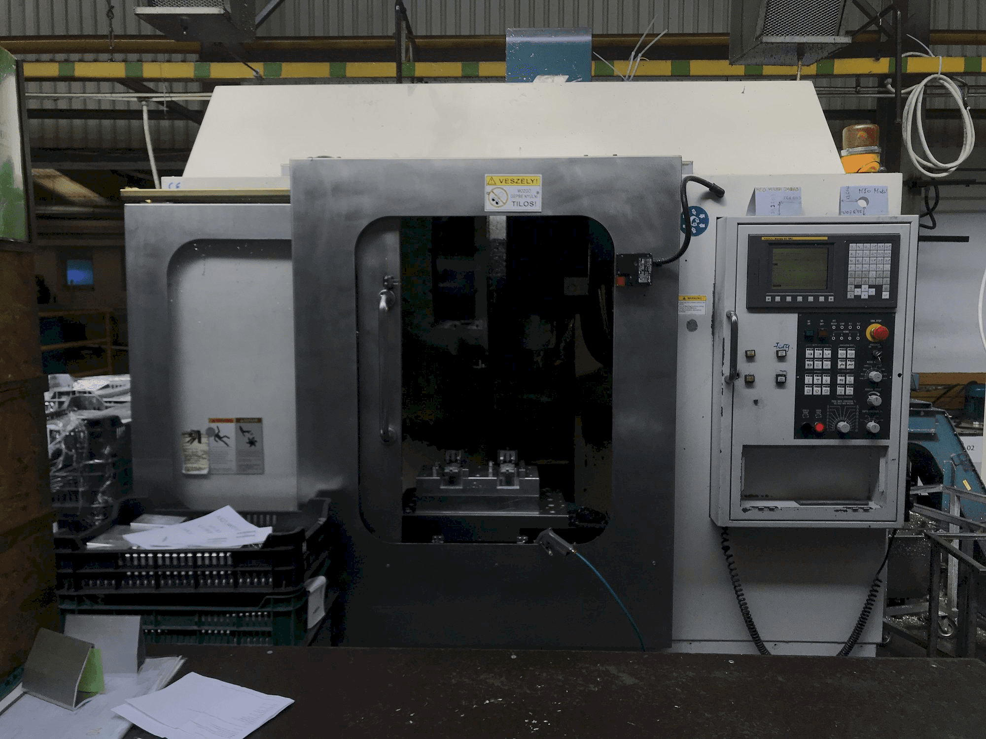 Vooraanzicht van Feeler FV-580AAPC machine