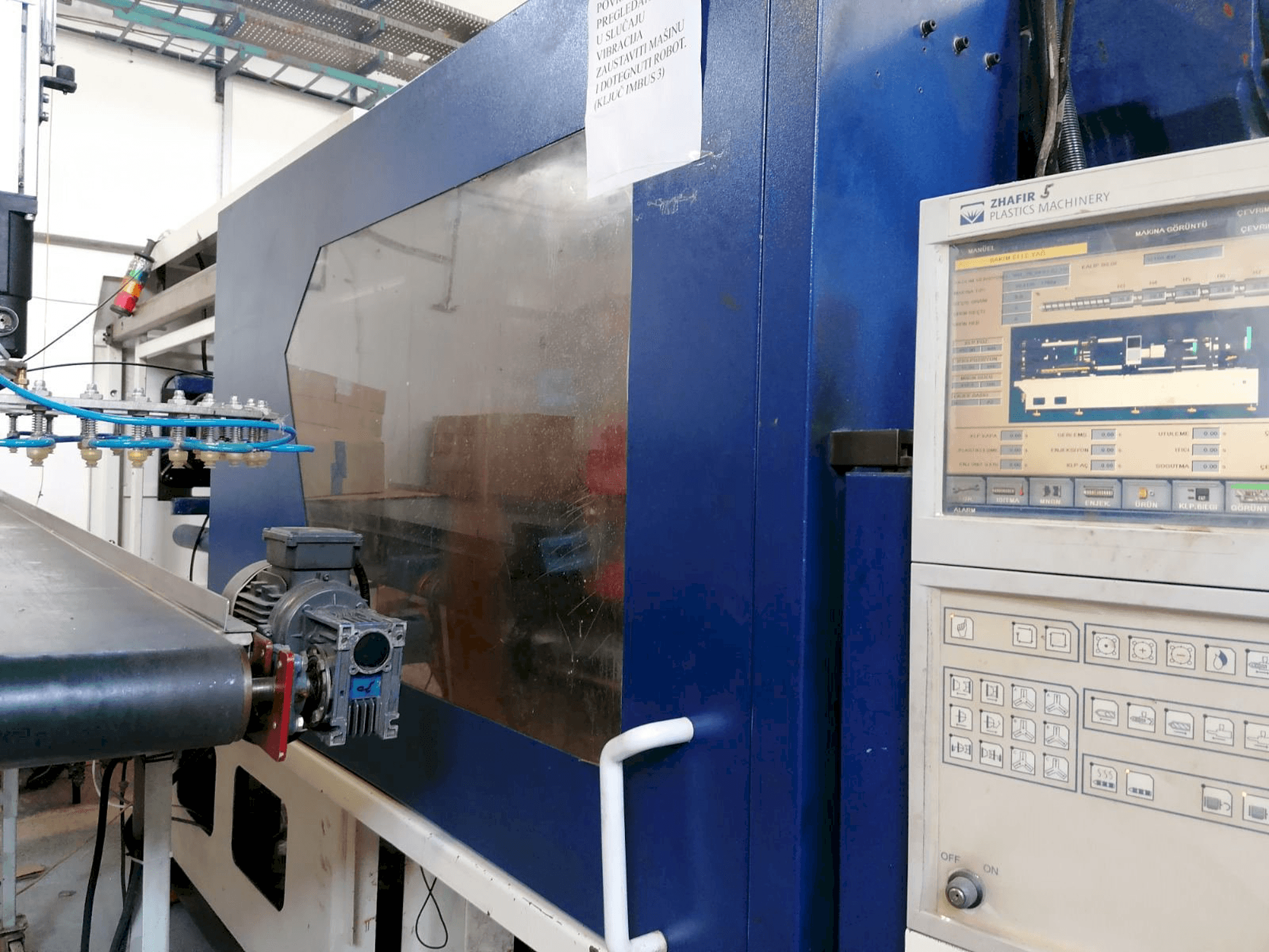 Vooraanzicht van HAITIAN Zhafir 410 machine