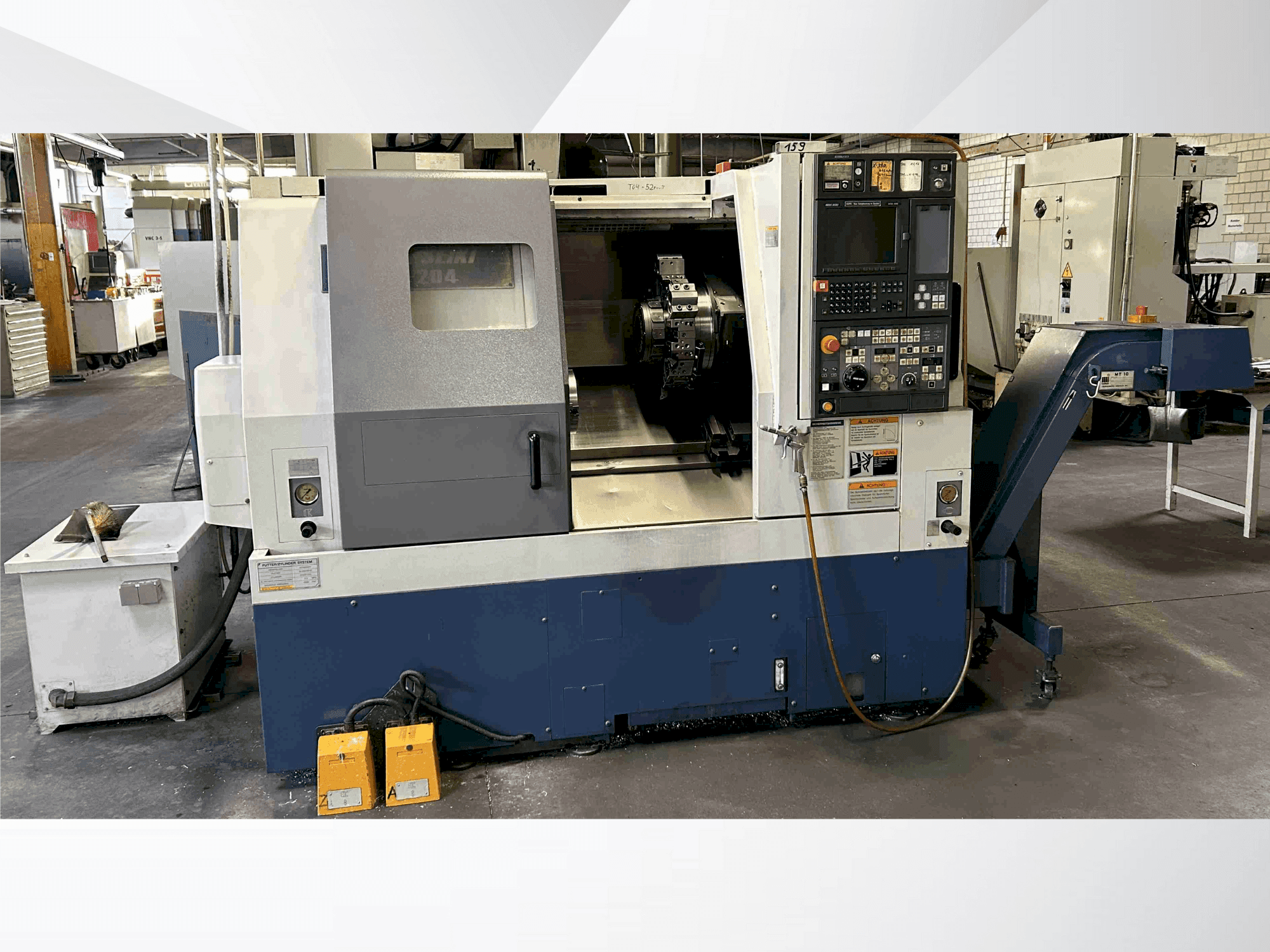 Vooraanzicht van MORI SEIKI SL-204 MC machine