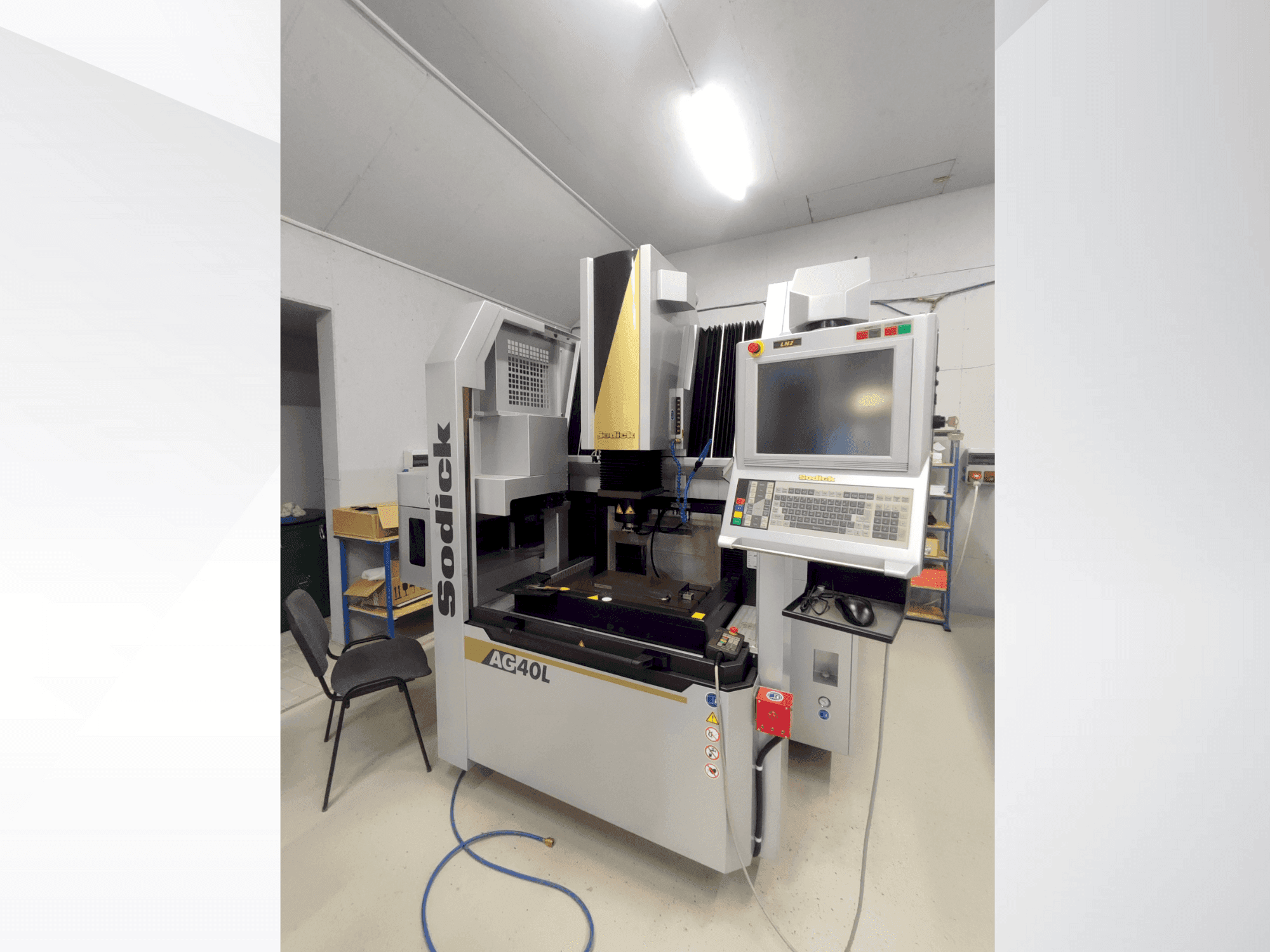 Vooraanzicht van Sodick AG40L machine