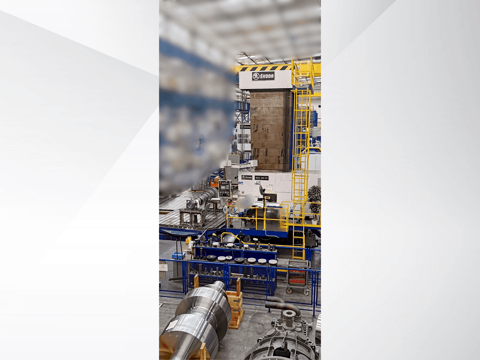 Vooraanzicht van SKODA WEA 200 CNC machine