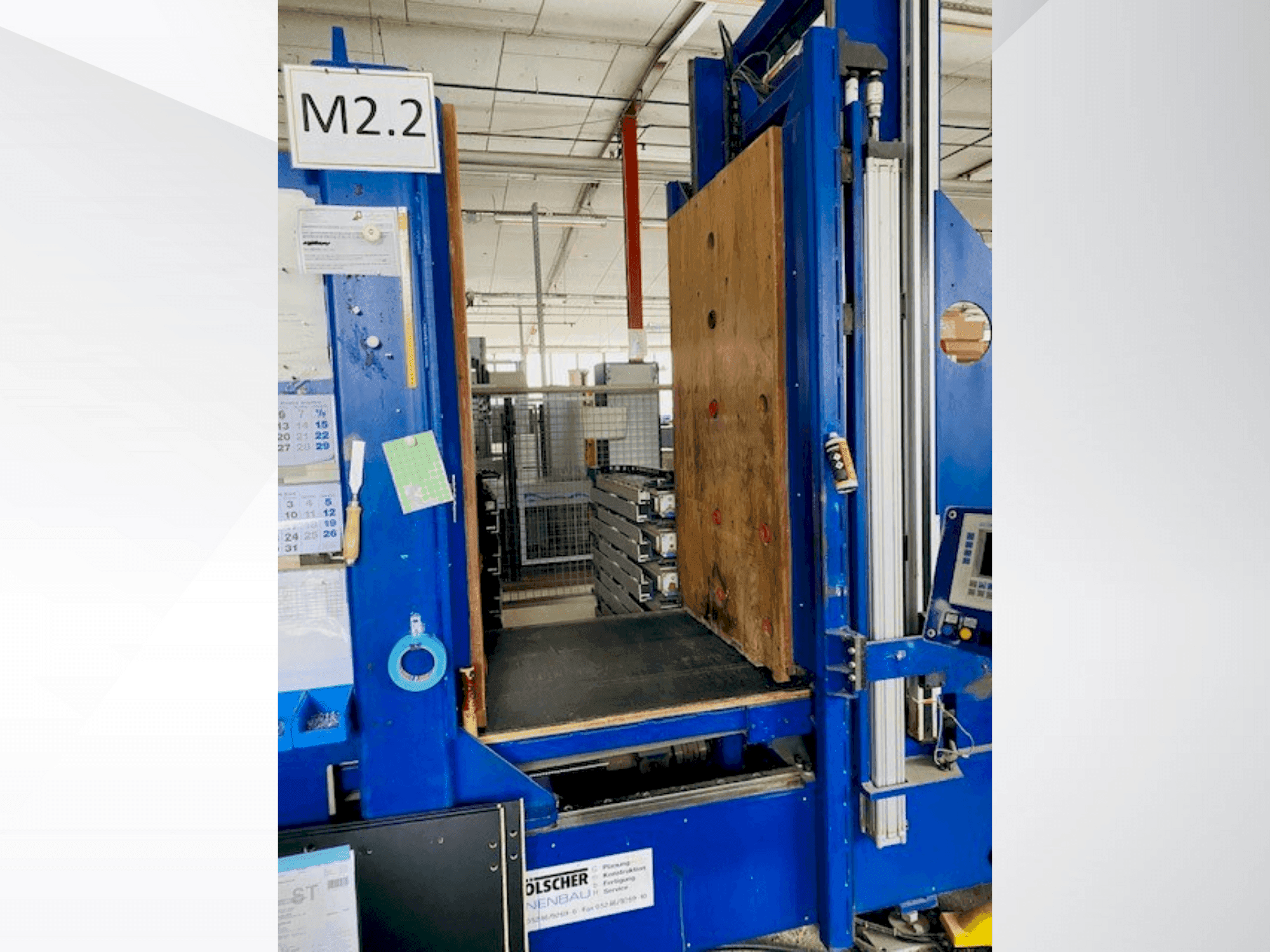 Vooraanzicht van Hüttenhölscher Body Press machine