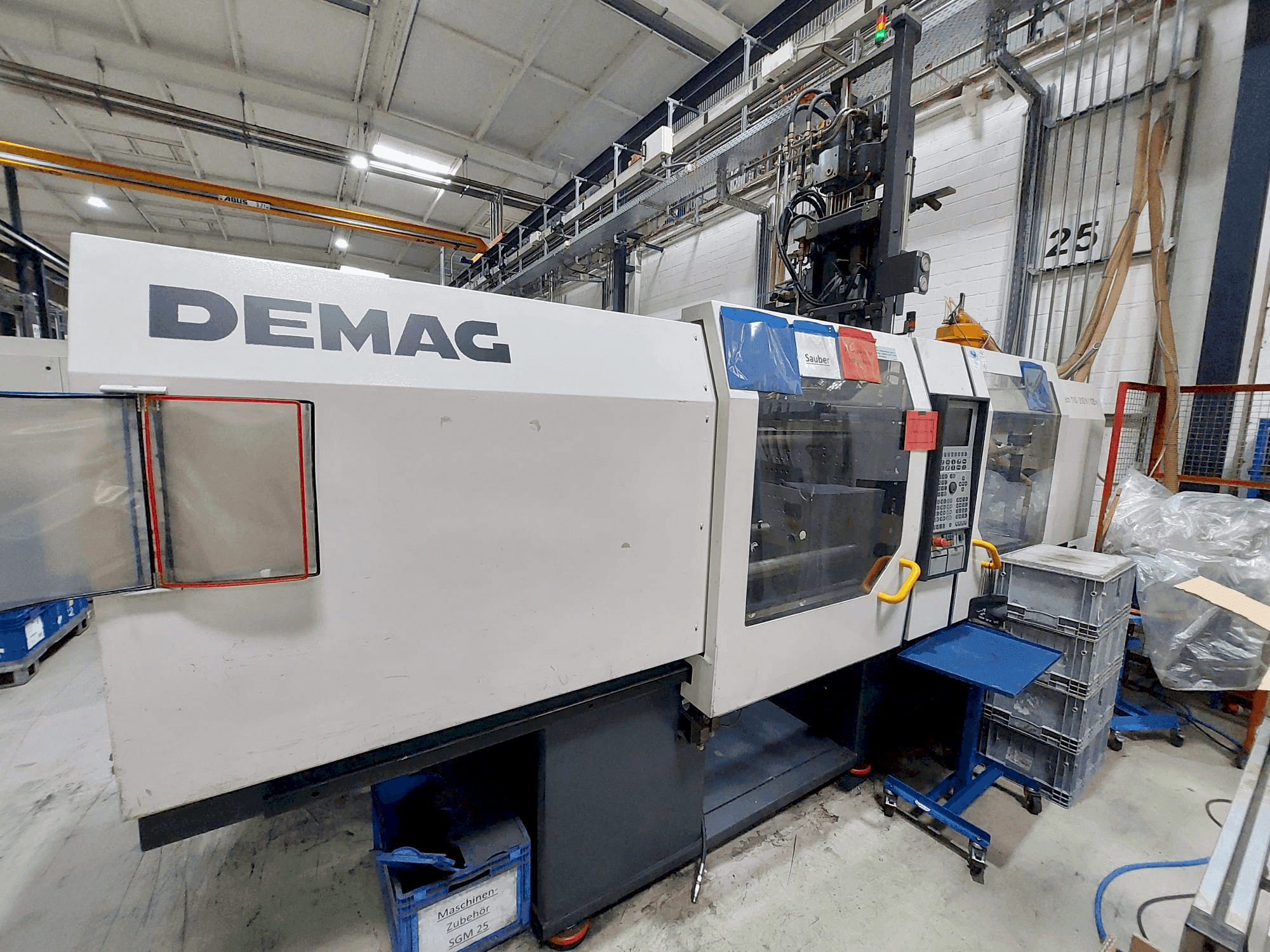 Vooraanzicht van DEMAG Ergo-Tech 110-310H-120V machine