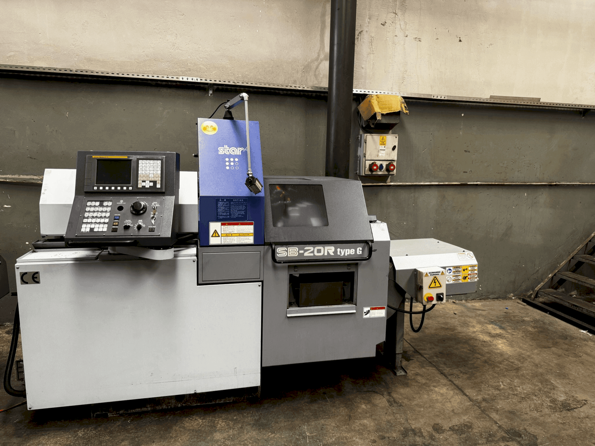 Vooraanzicht van Star SB-20R type G machine