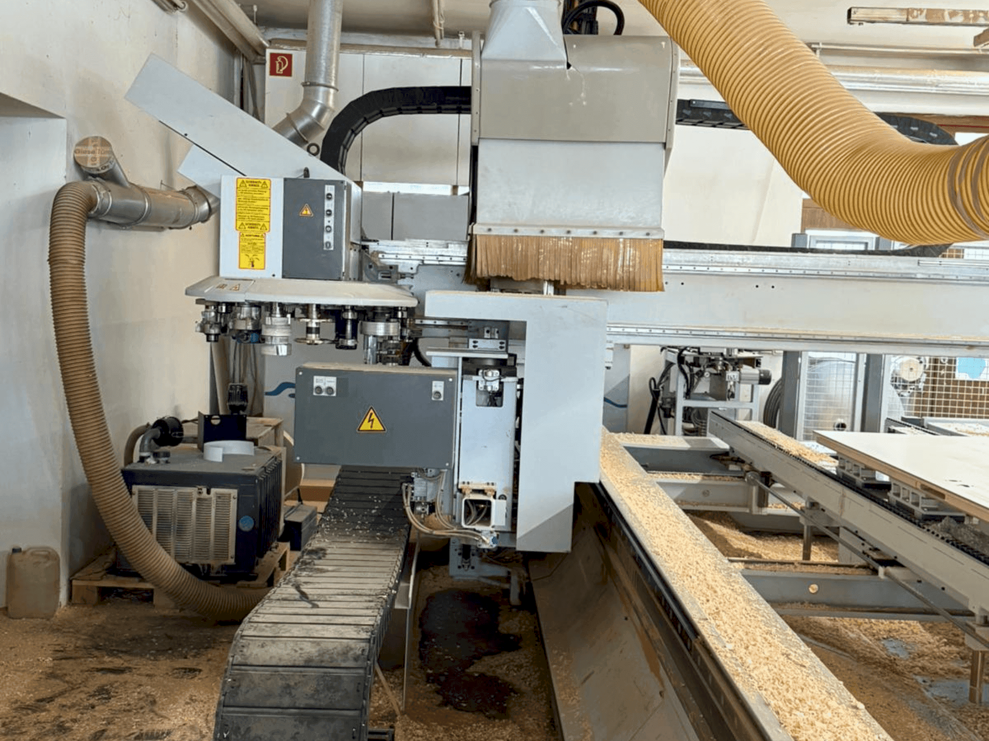 Vooraanzicht van HOMAG PROFI BAZ20/30/16/V/D (2003) machine