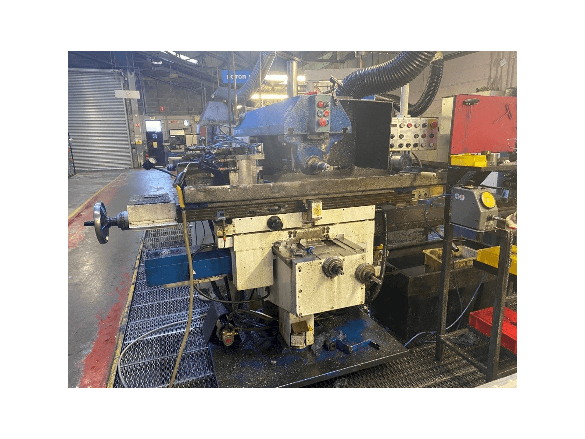 Vooraanzicht van TOS Olomouc FG U32 machine