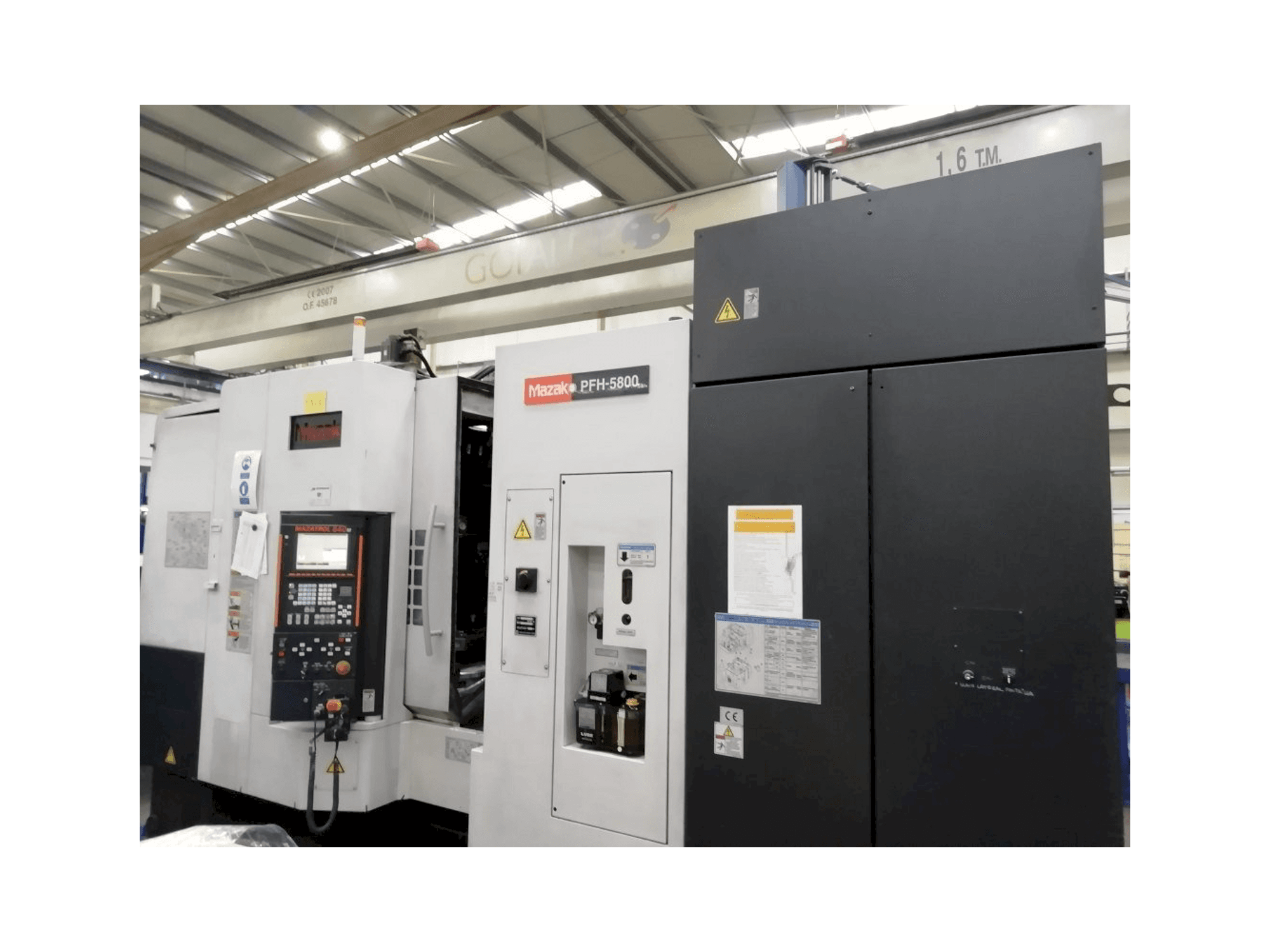 Vooraanzicht van Mazak PFH 5800 machine