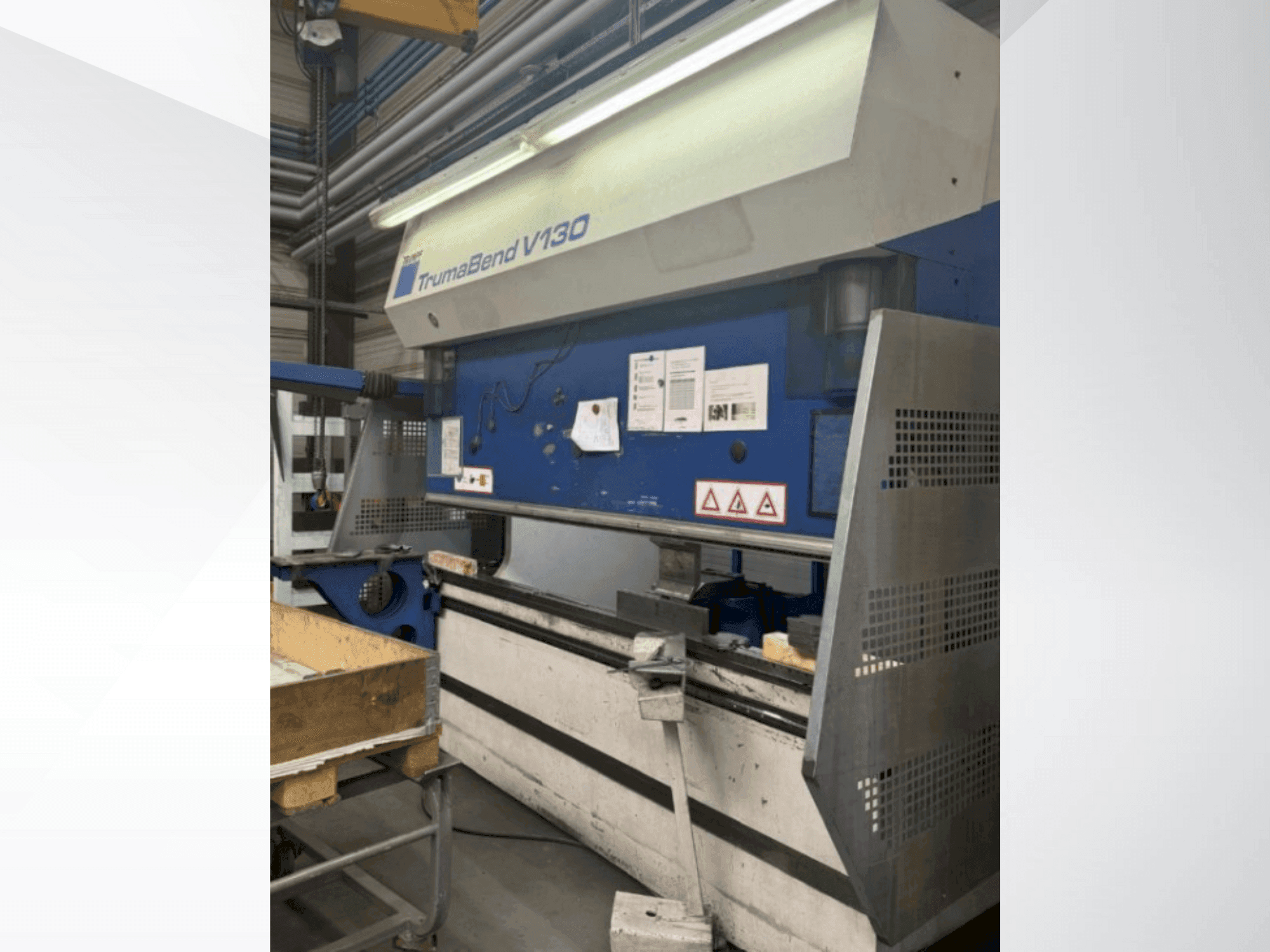 Vooraanzicht van TRUMPF Trumabend V130 machine
