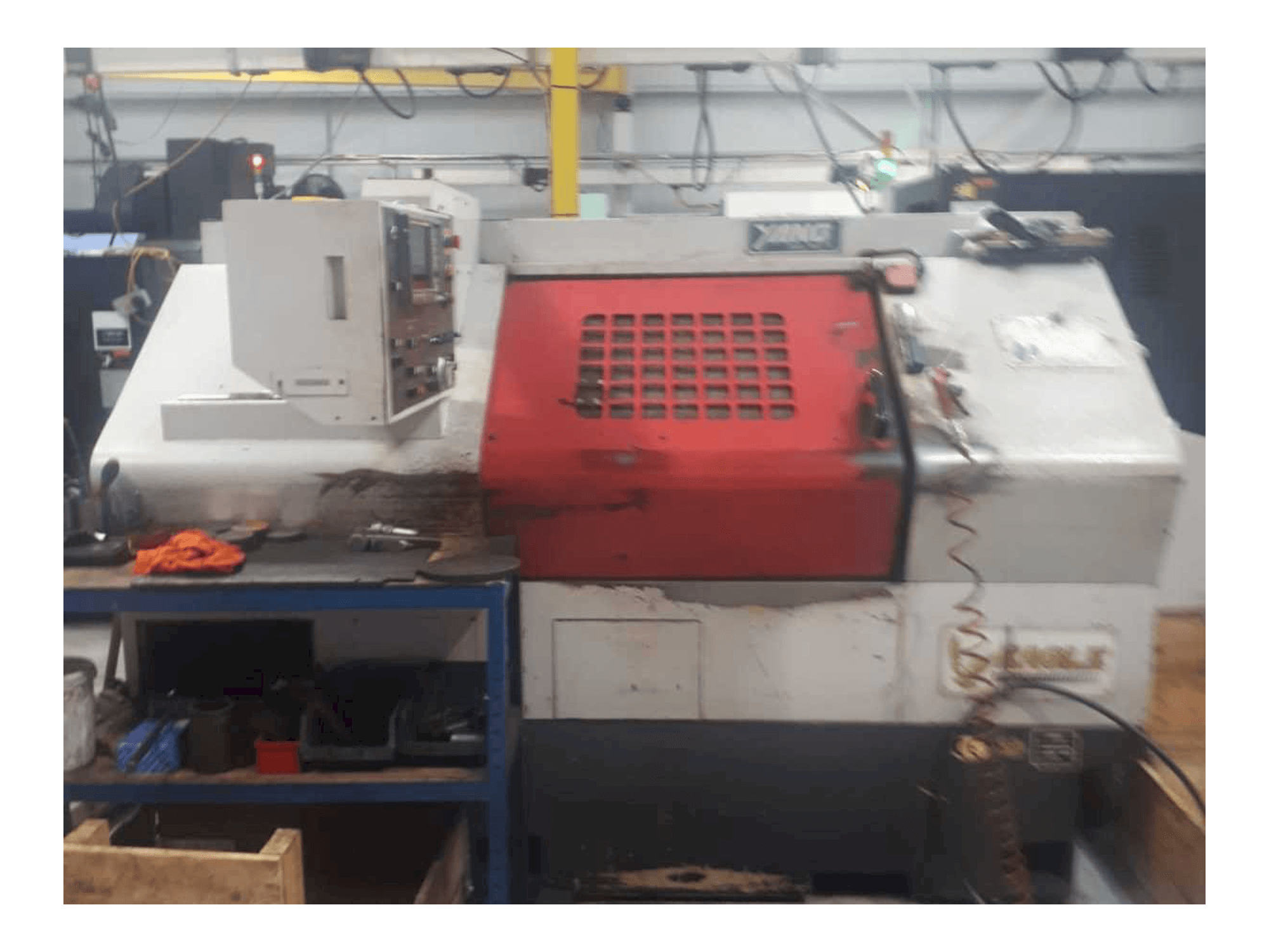 Vooraanzicht van Yang SML-30 machine