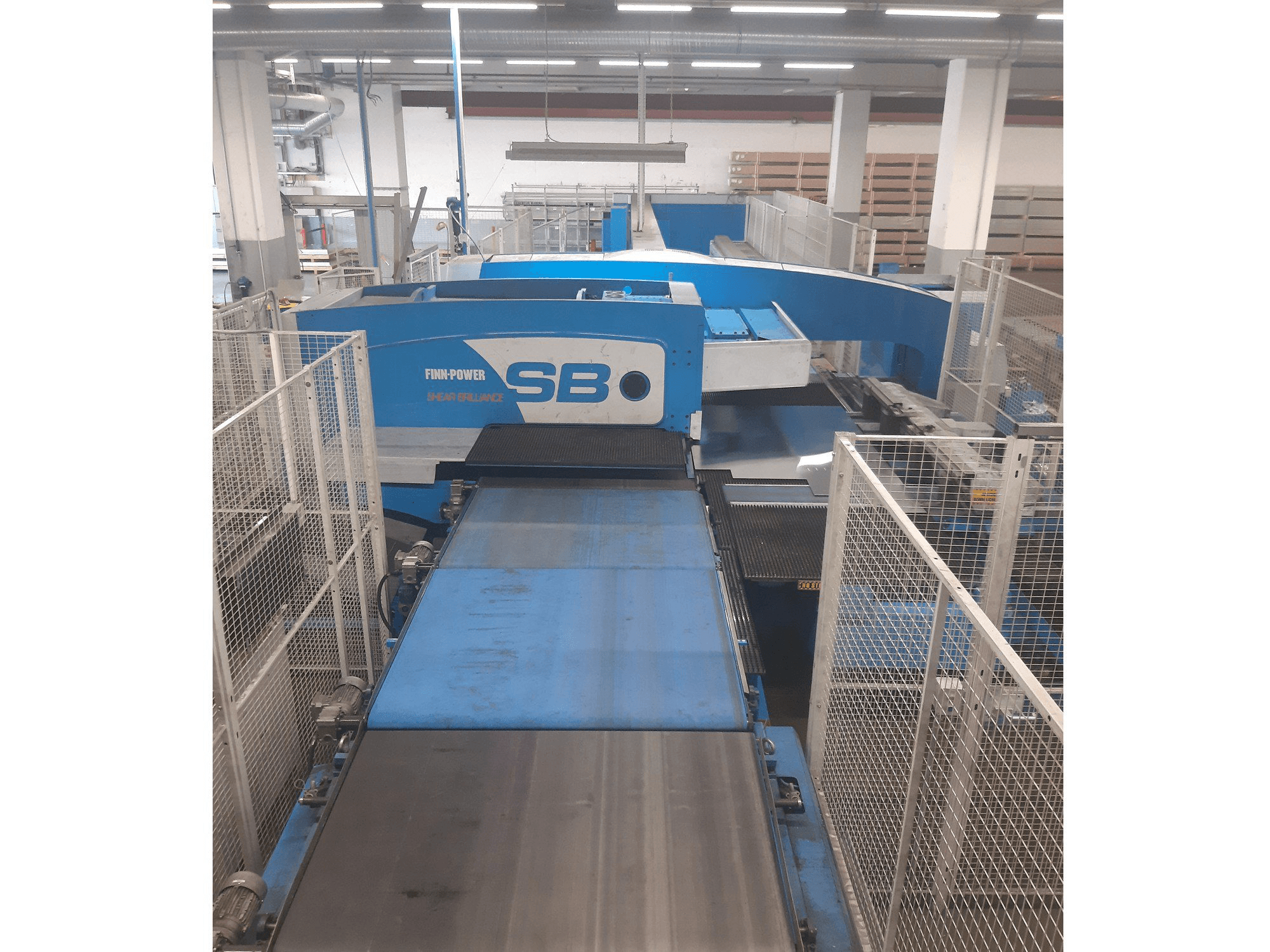 Vooraanzicht van Prima Power SB8 machine