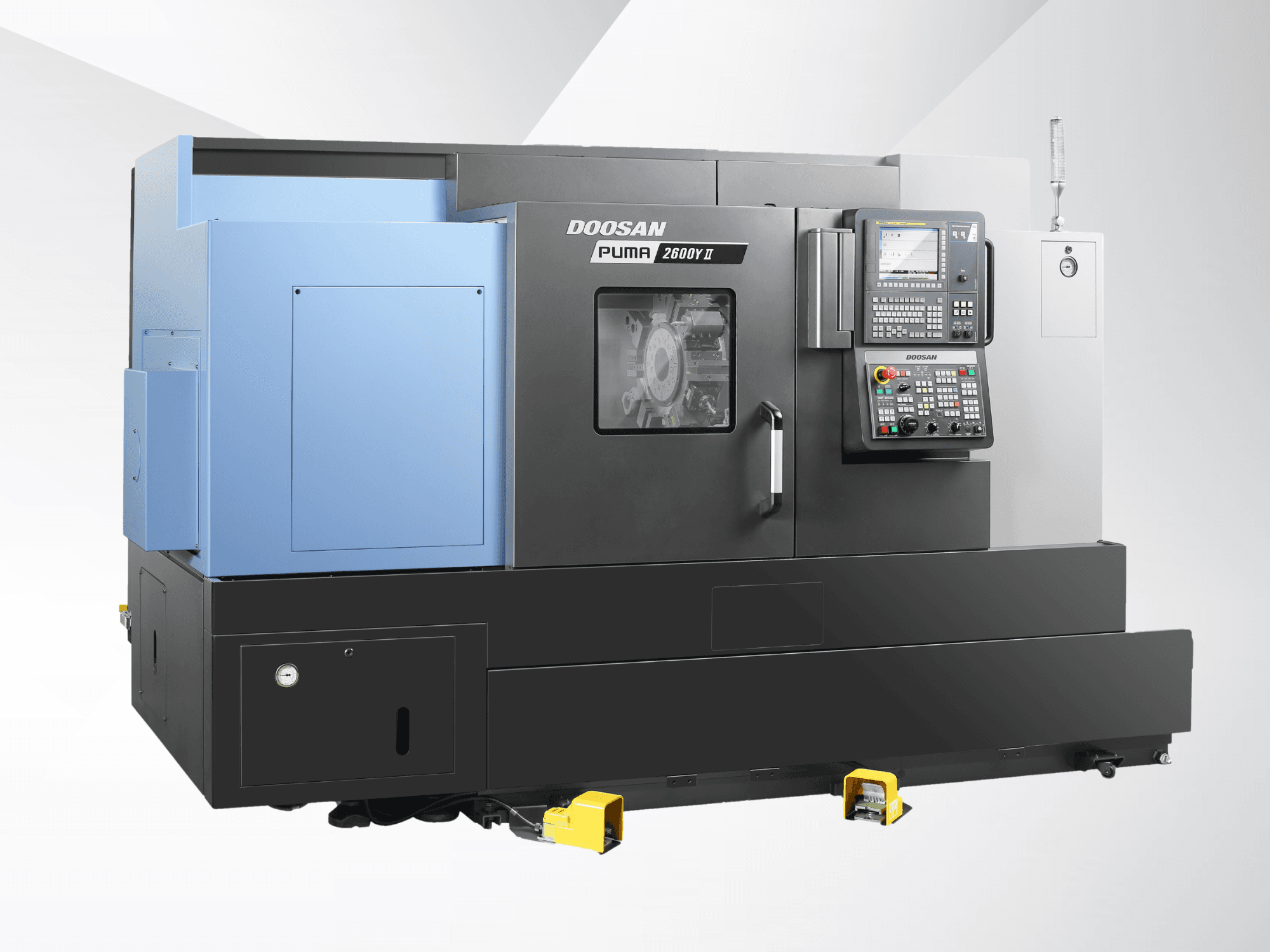 Vooraanzicht van het DN SOLUTIONS PUMA 2600Y II frees-draaicentrum, met details van het bedieningspaneel en de machinebehuizing.