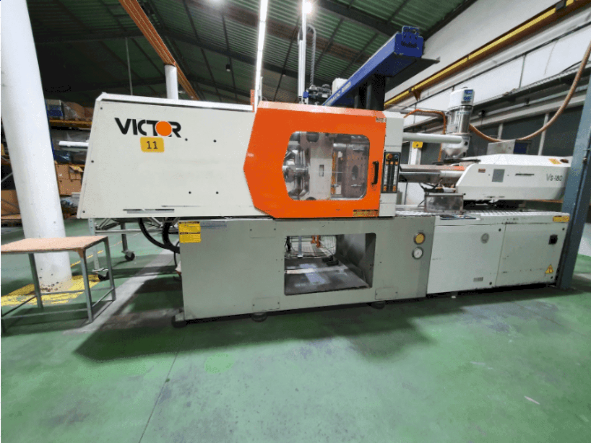 Vooraanzicht van Victor VS180 machine