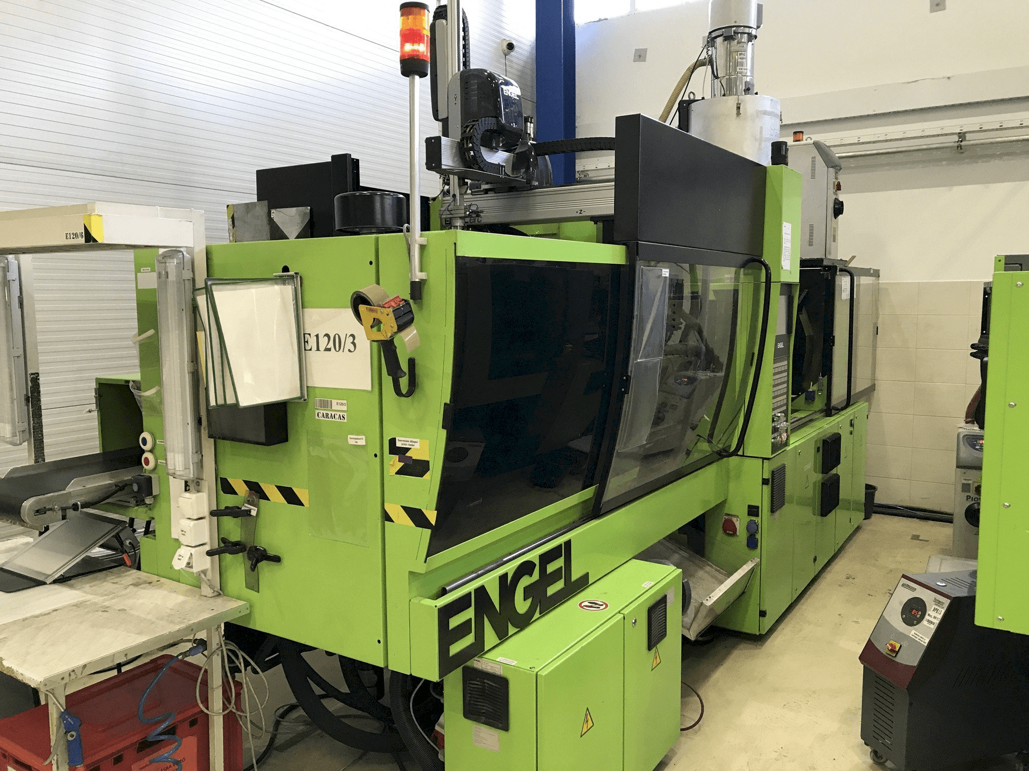 Vooraanzicht van ENGEL VC 310/120 Electric machine