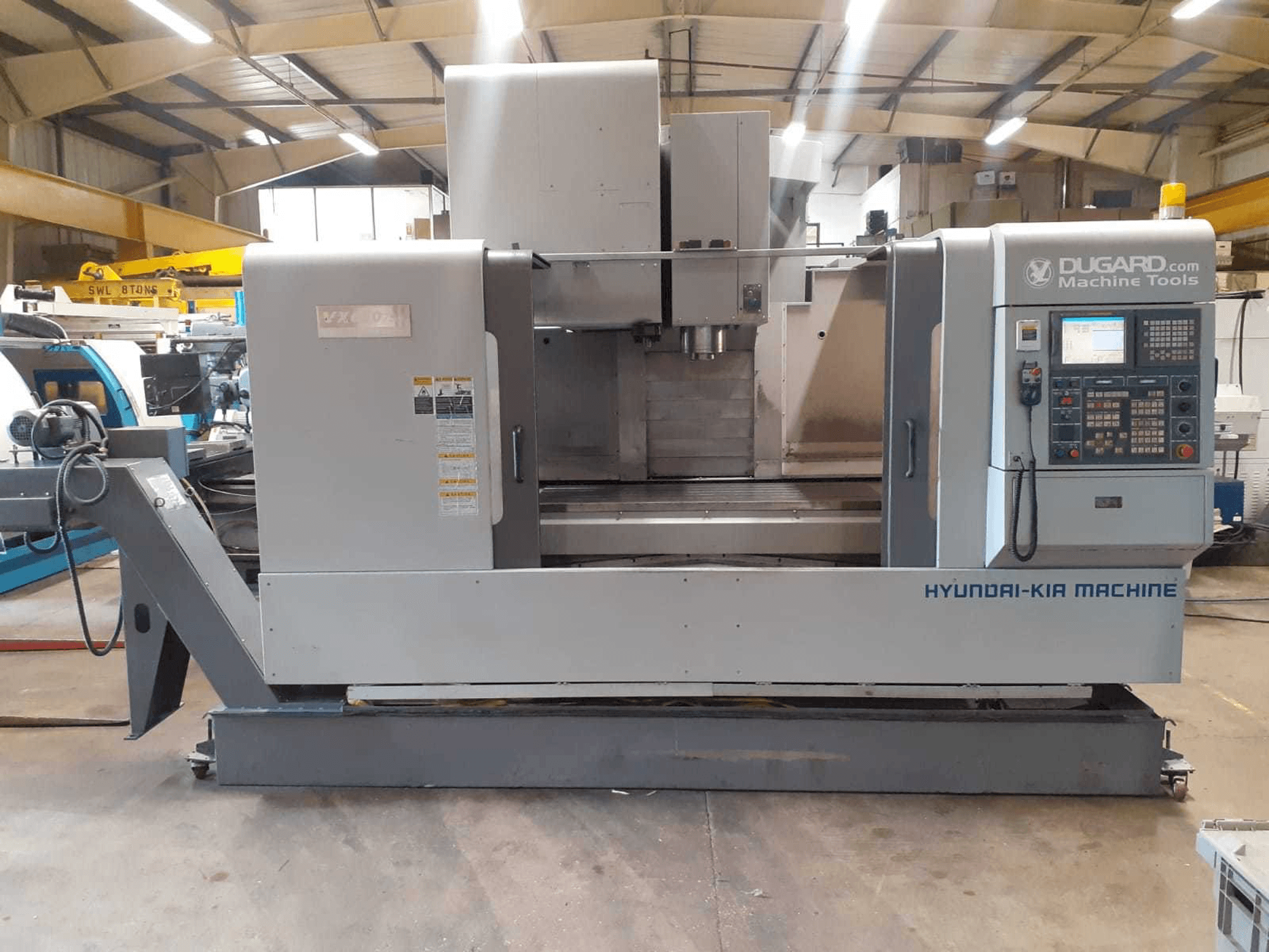 Vooraanzicht van Hyundai Kia VX650/50 machine