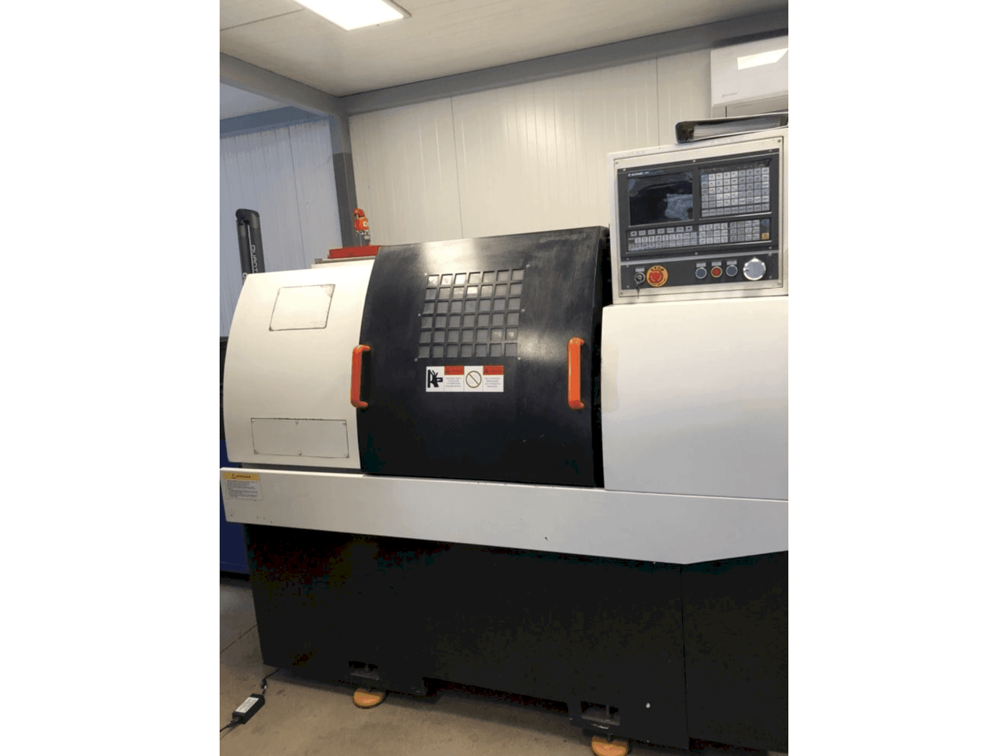 Vooraanzicht van CORMARK CK6232L machine