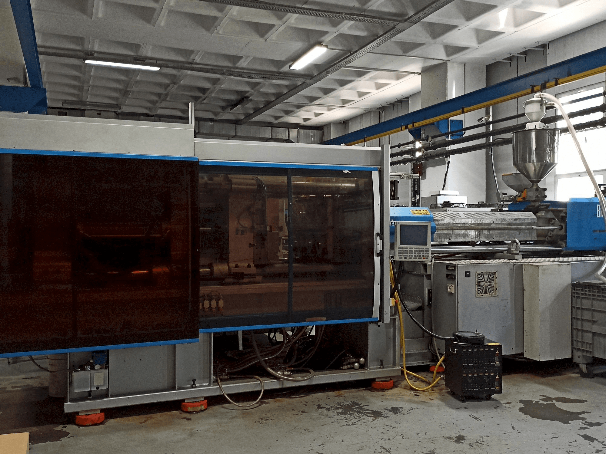 Vooraanzicht van BMB KW 38PI/2200 machine