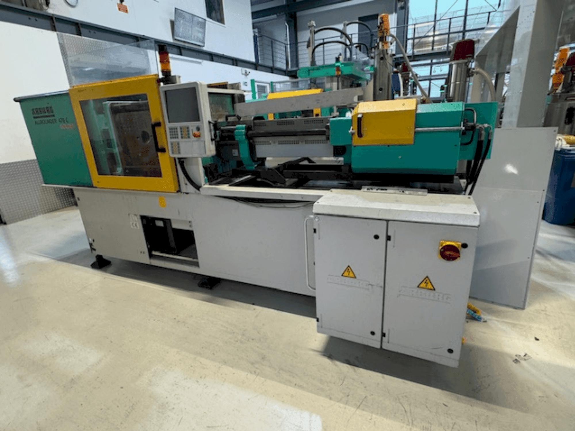 Vooraanzicht van Arburg A470 C 1500-400 machine