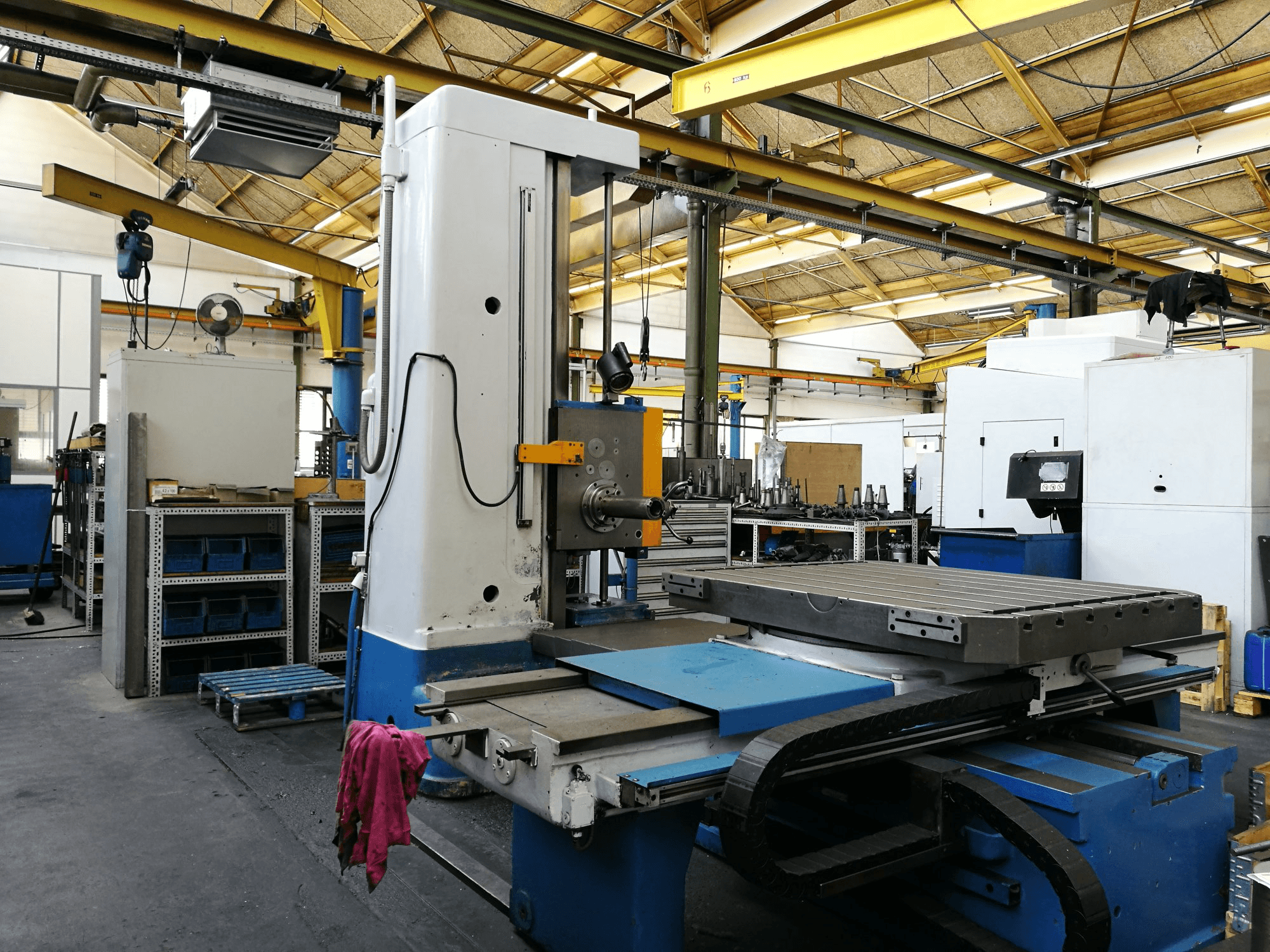 Links zicht van WOTAN B-105-S machine