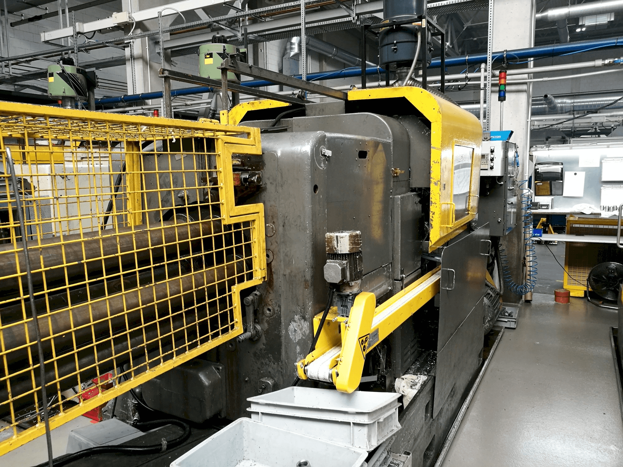 Vooraanzicht van Wickman 2 1/4"-6 machine