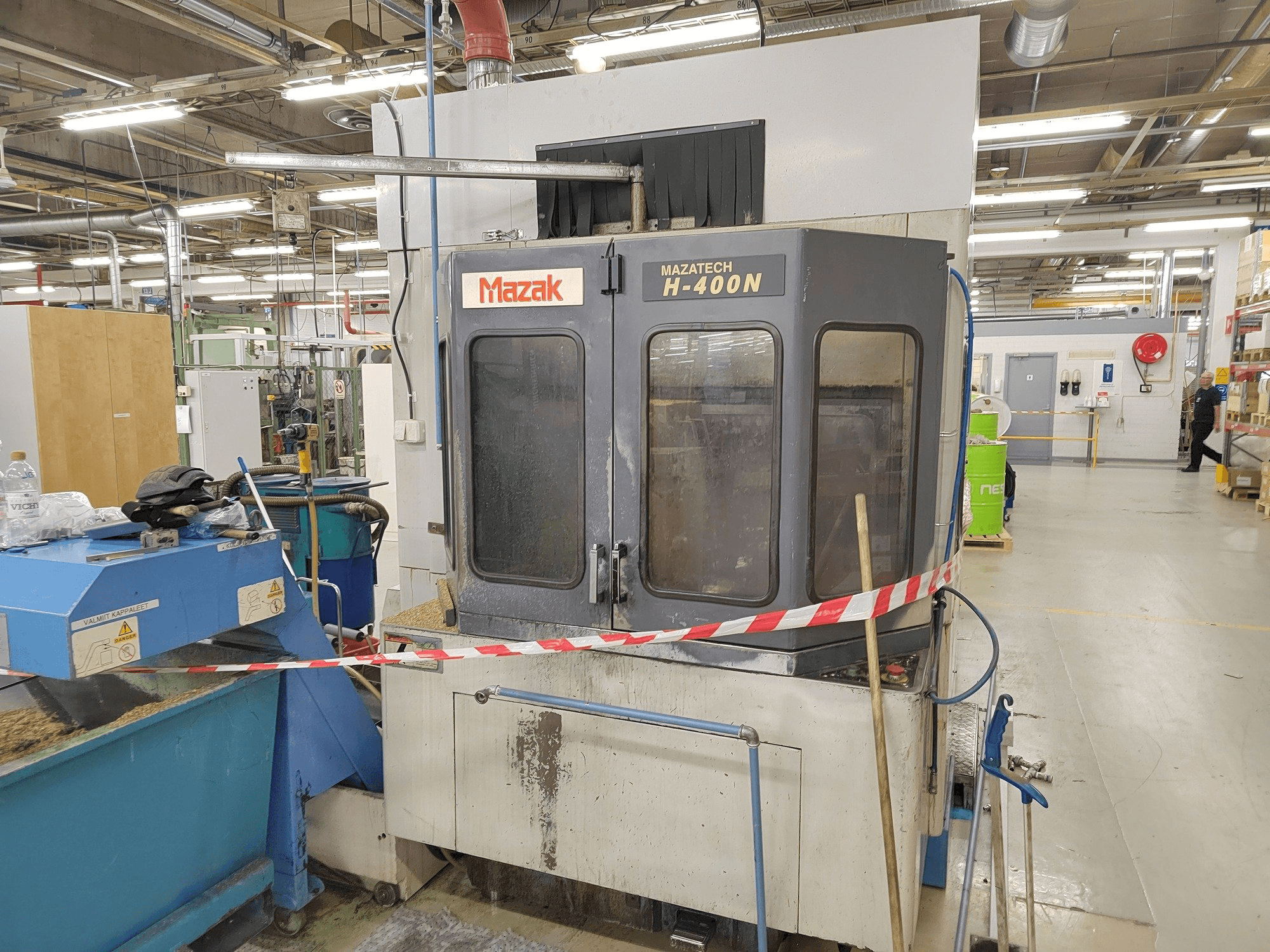 Vooraanzicht van Mazak H-400N machine