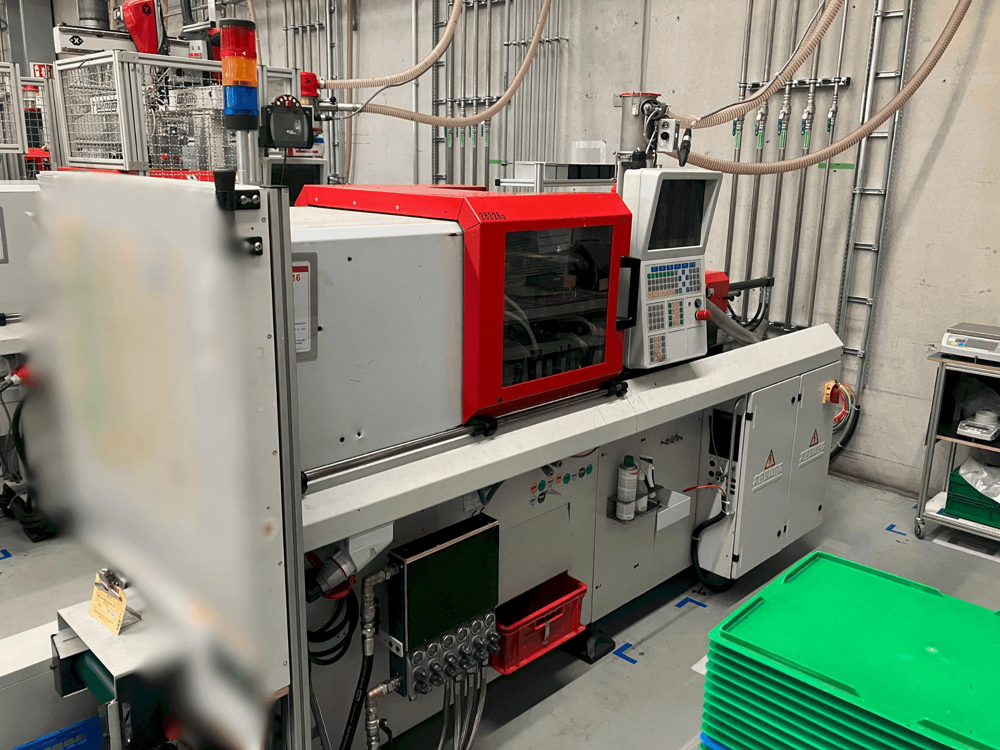 Vooraanzicht van Arburg Allrounder 270 S 250-60 machine