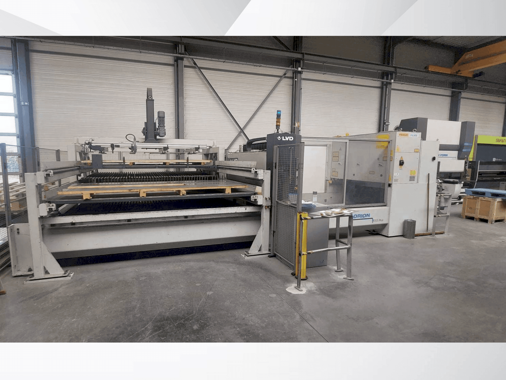 Vooraanzicht van LVD Orion 4KW machine