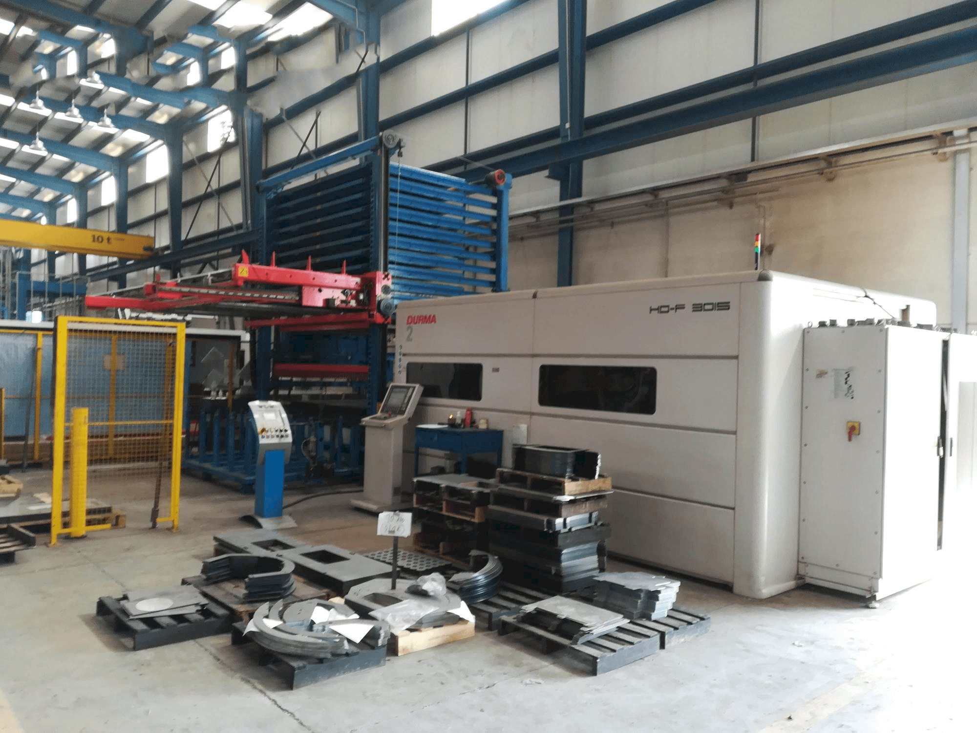 Vooraanzicht van Durma HD-F 3015 machine