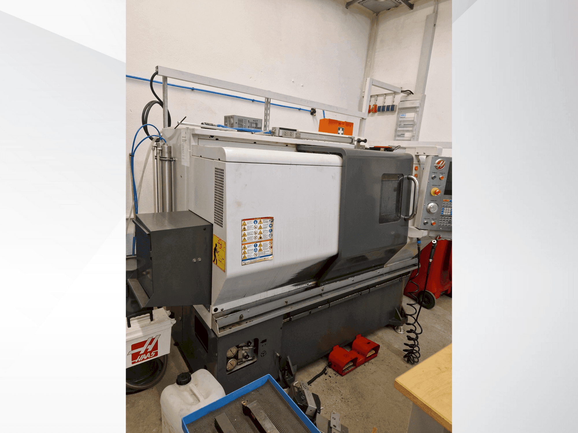 Vooraanzicht van HAAS ST-10Y machine