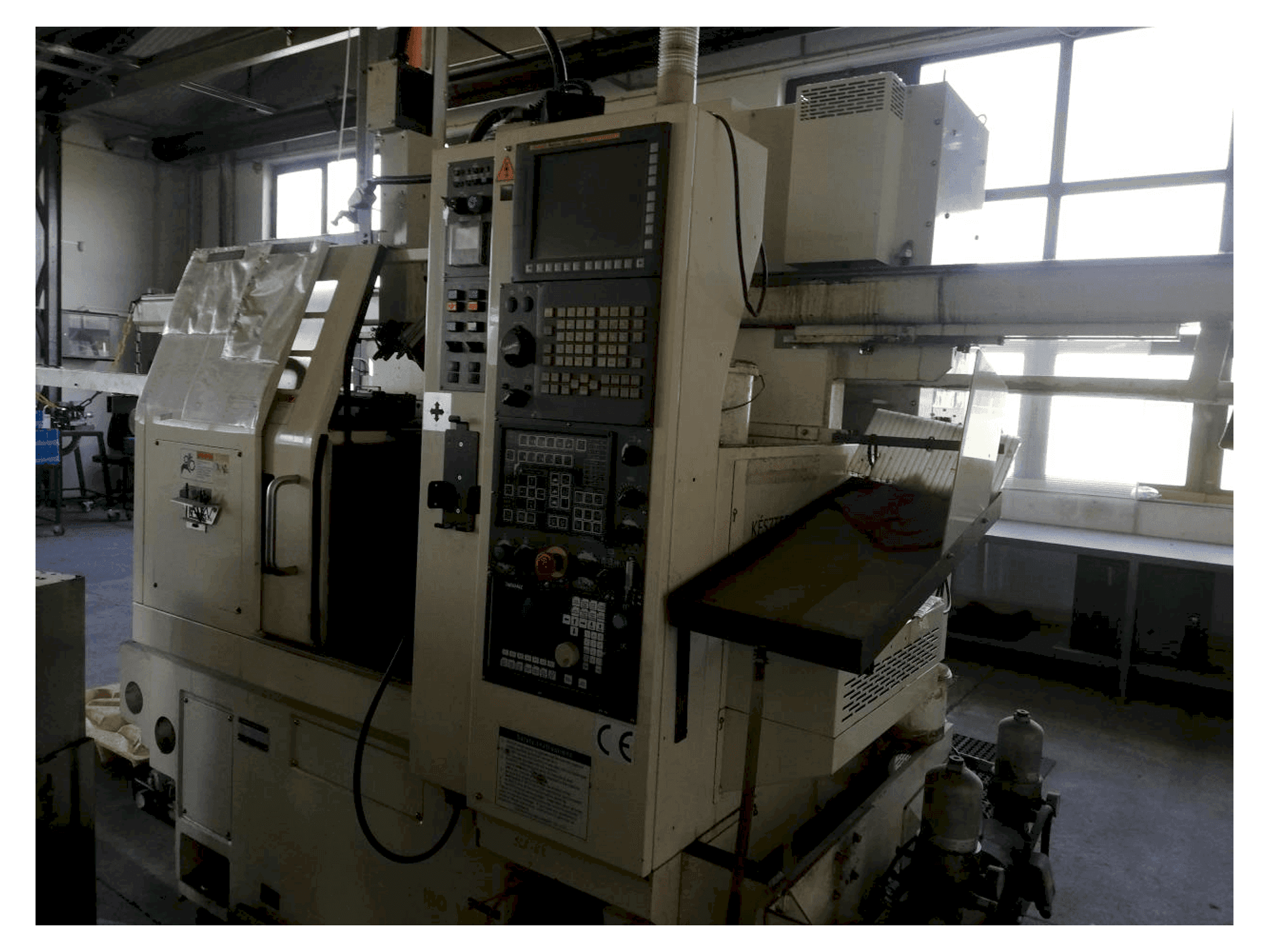 Vooraanzicht van Takamatsu XW-50 machine