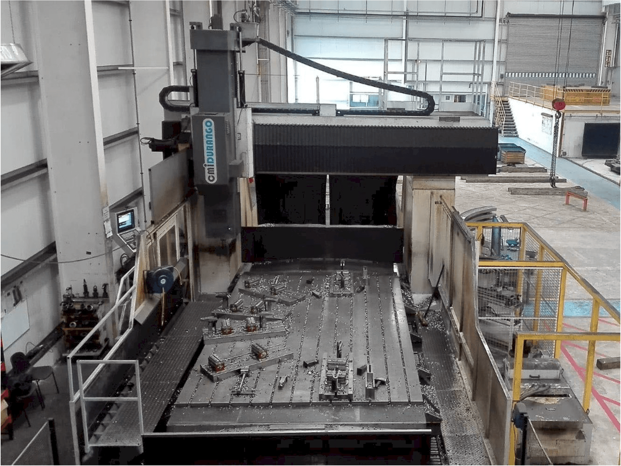 Vooraanzicht van cmiDURANGO FPF310-5000 machine